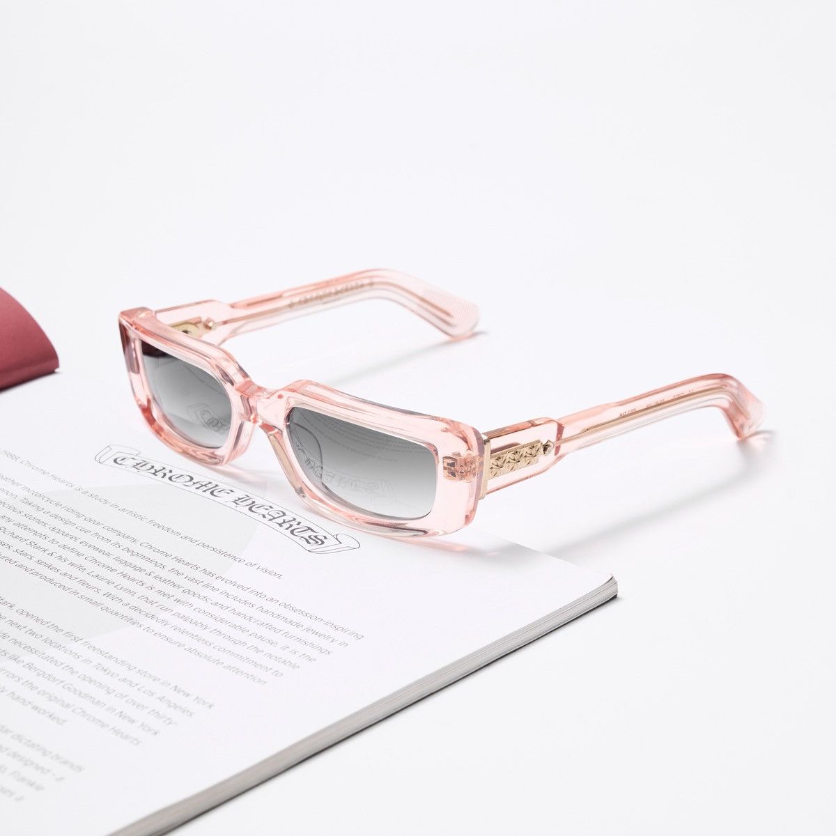 Chrome Hearts CHROME HEARTS ZELDA PINK CRYSTAL SUNGLASSES Size ONE SIZE - 1 Thumbnail