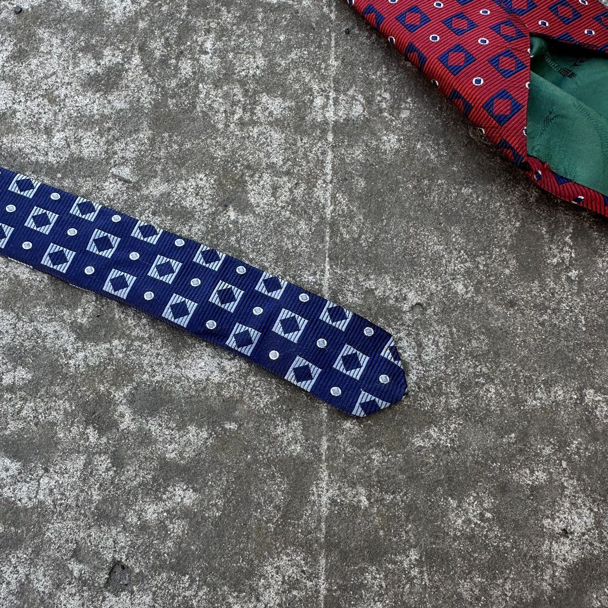 Tommy Hilfiger Luxury Tommy Hilfiger Tie Silk Old Money Italy 00s Size ONE SIZE - 7 Thumbnail