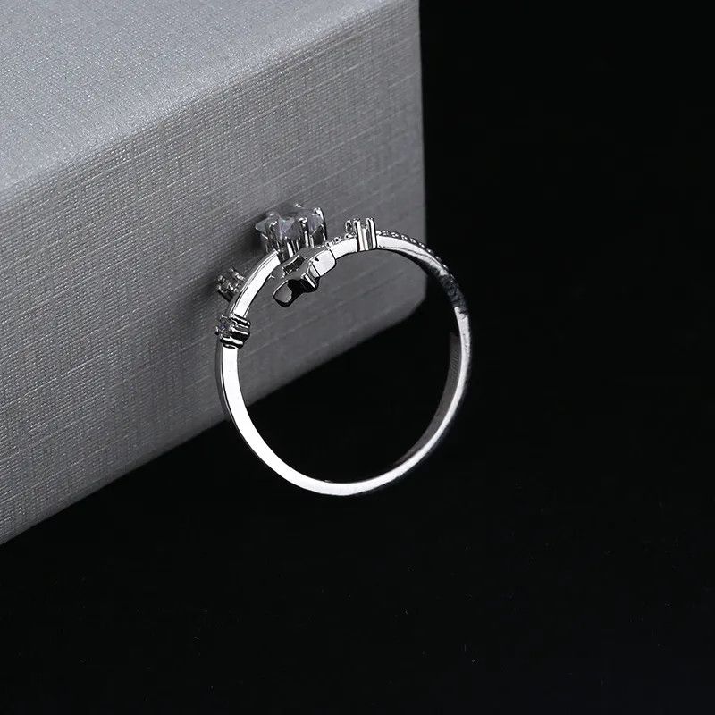 Jewelry × Vintage Hollow Five-pointed Star Rings Women Size ONE SIZE - 3 Thumbnail