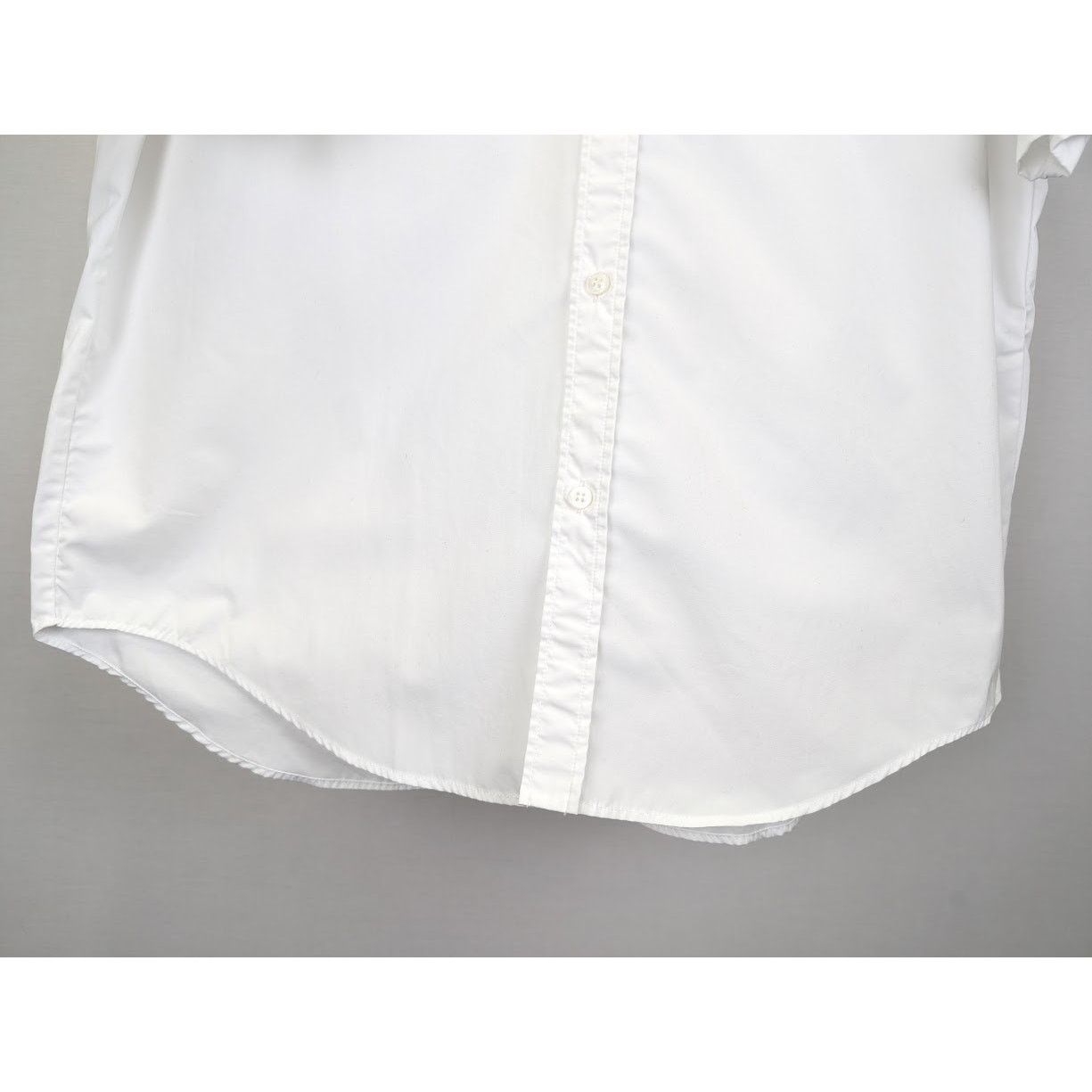 Balenciaga o1rshd1 Q:2 / Technical Poplin S/S Large Fit Shirt in White Size US S / EU 44-46 / 1 - 7 Thumbnail
