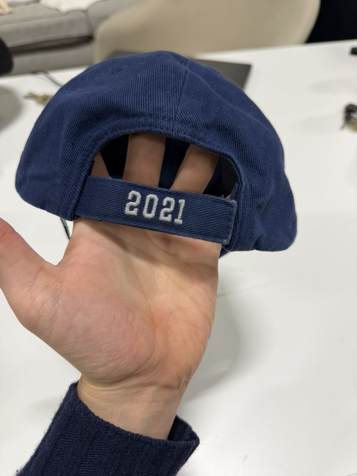 Balenciaga Balenciaga Gay Baseball Cap NEW 500$ Size ONE SIZE - 6 Thumbnail