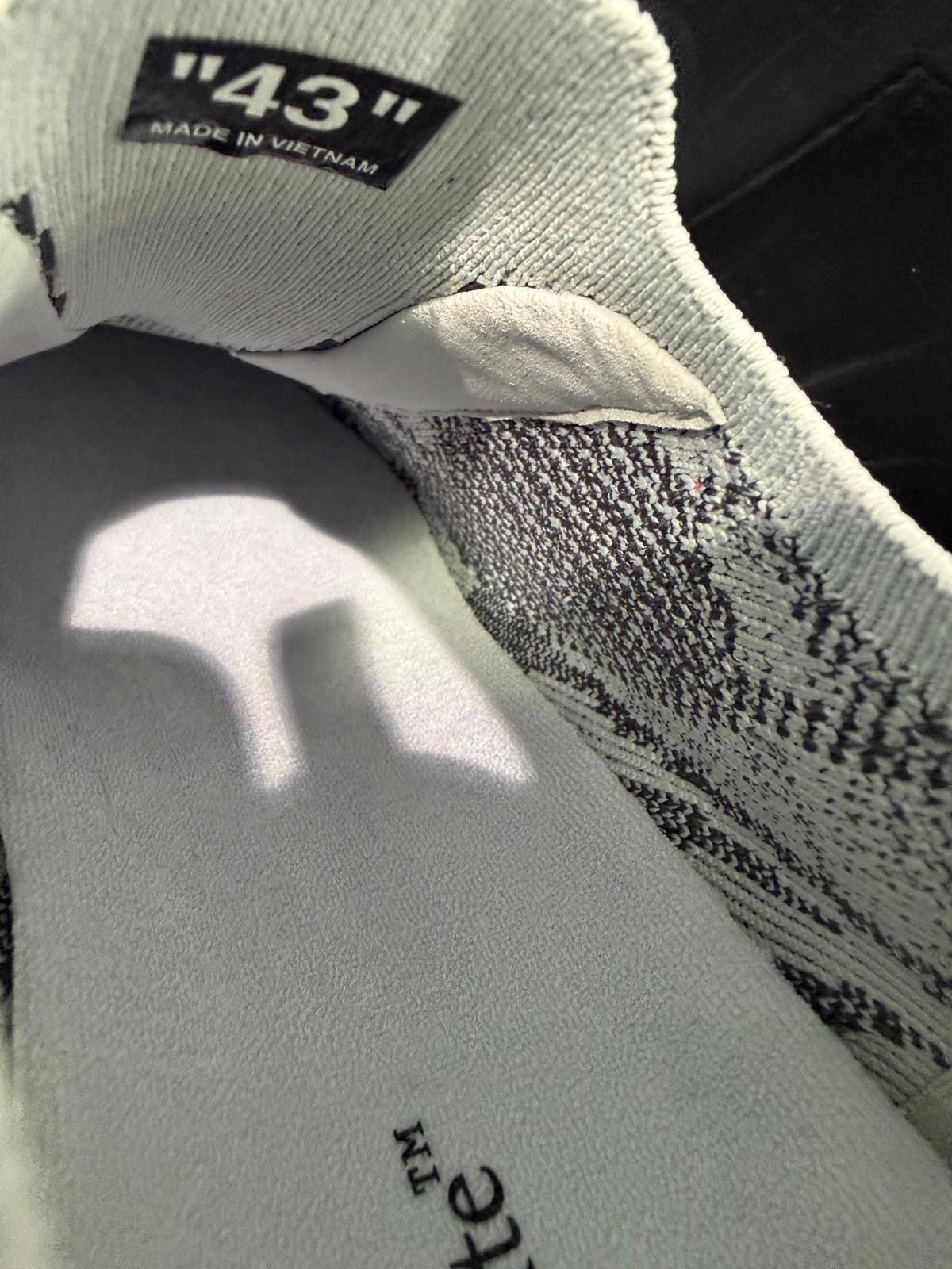 Off-White OFF-WHITE - Be Right Back Knit Light Sneakers Grey Yellow Size US 10 / EU 43 - 7 Thumbnail