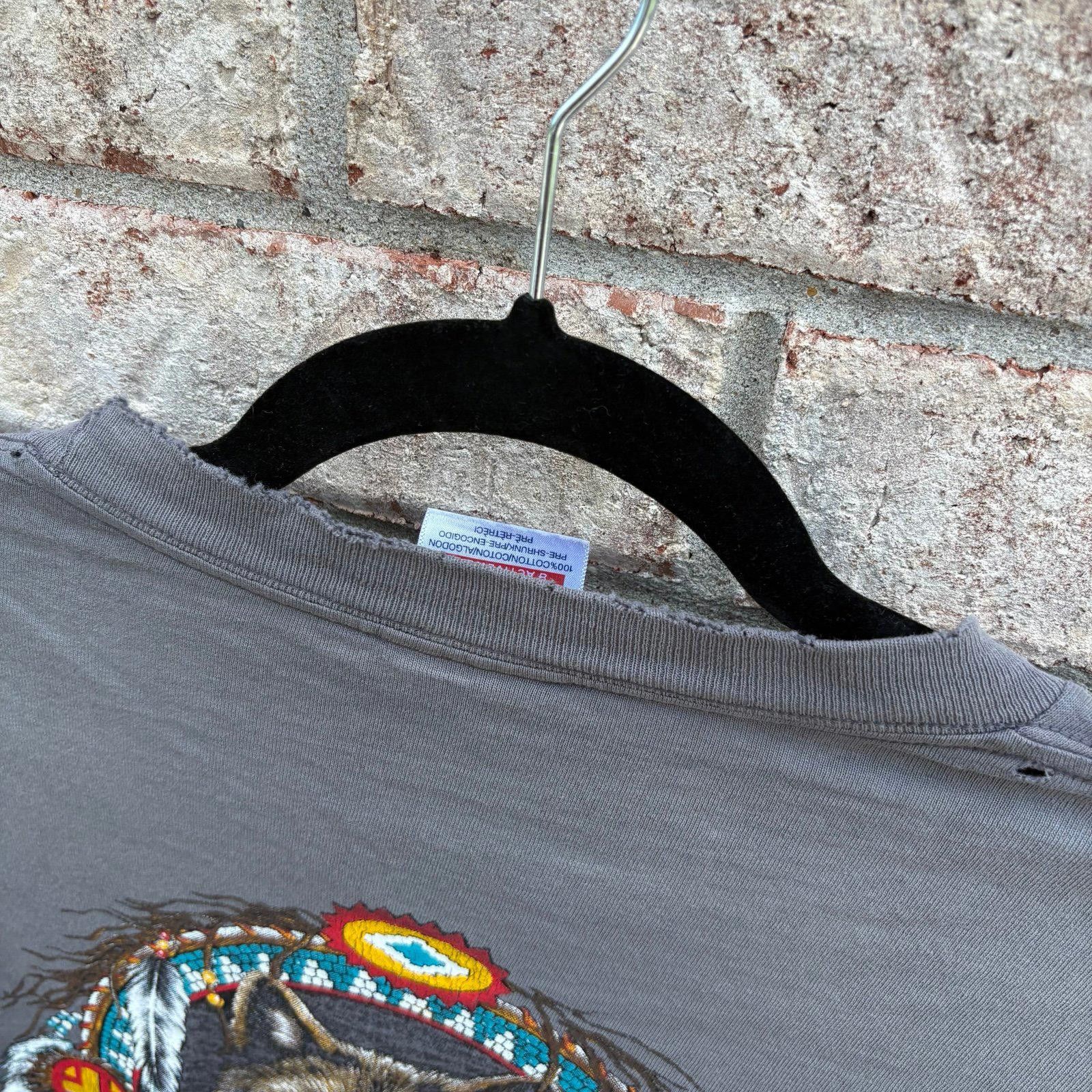 AAA Vintage 90s Wolf T-shirt Size US XL / EU 56 / 4 - 6 Thumbnail