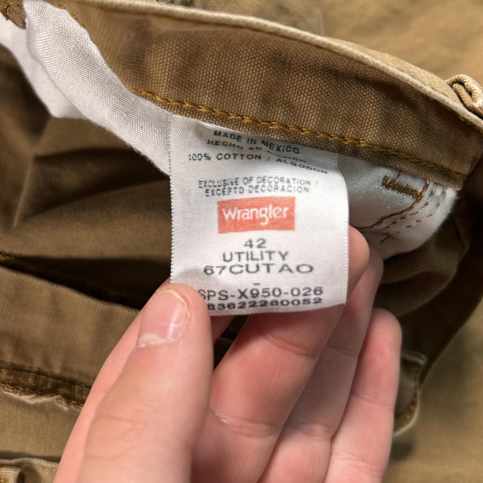 Wrangler Wrangler Originals Men's Carpenter Shorts tan. 42 Size US 42 / EU 58 - 5 Thumbnail