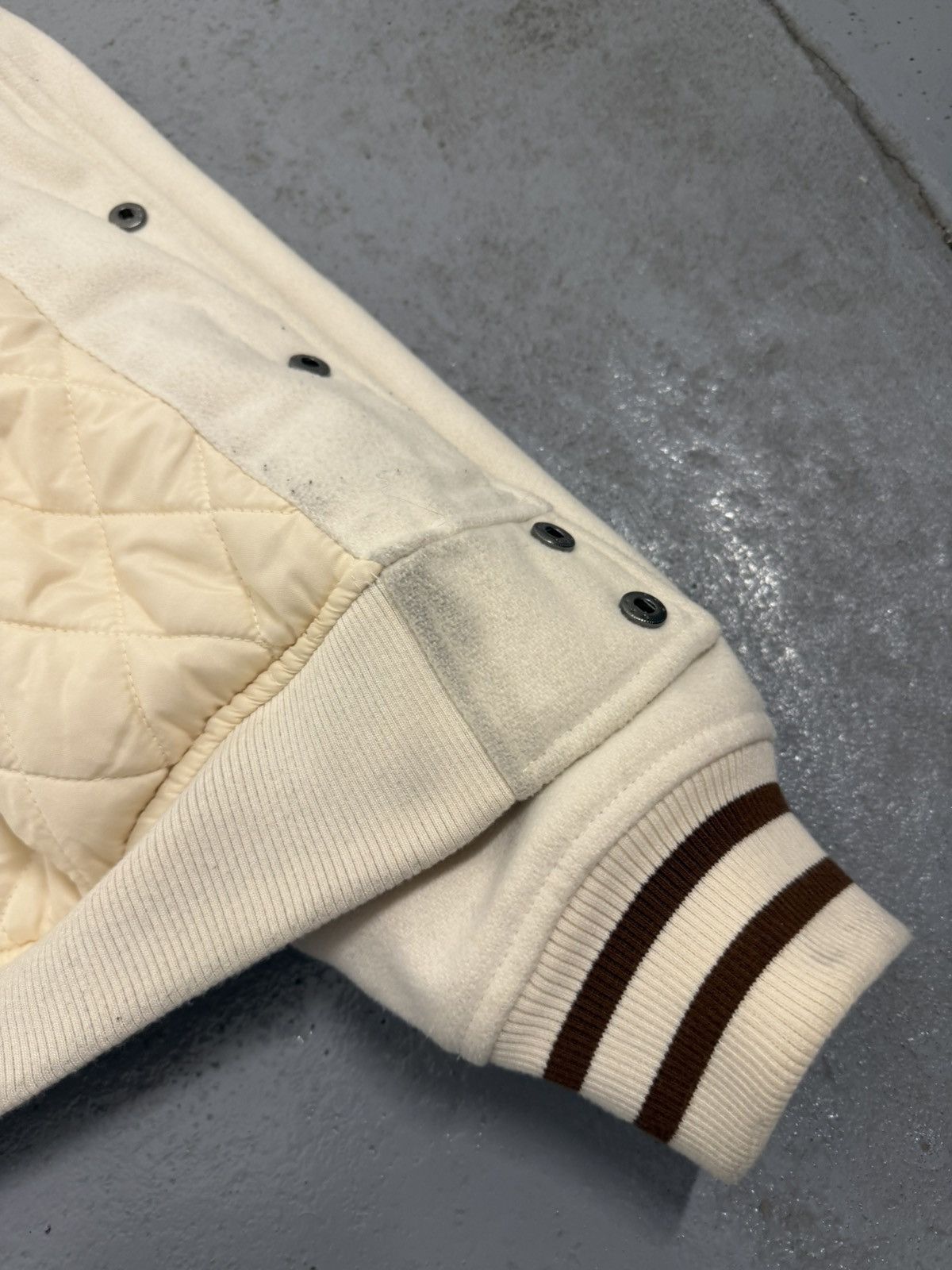 Fubu Vintage Fubu For Us By Us Baxk Embroidered Logo Bomber Size US L / EU 52-54 / 3 - 11 Thumbnail