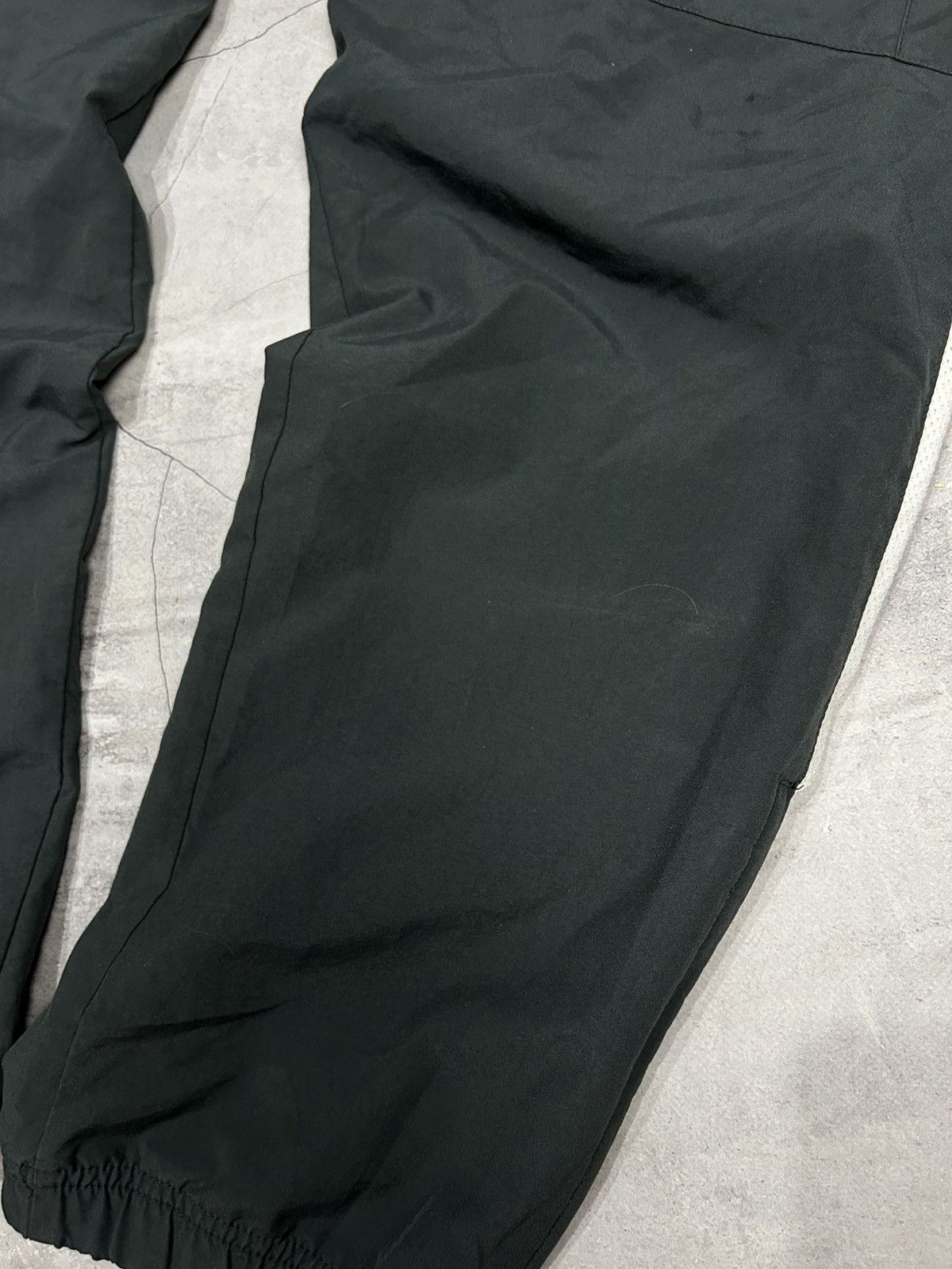 Nike Rare Vintage Nike Drill Track Pants TN Swoosh Size US 32 / EU 48 - 12 Thumbnail