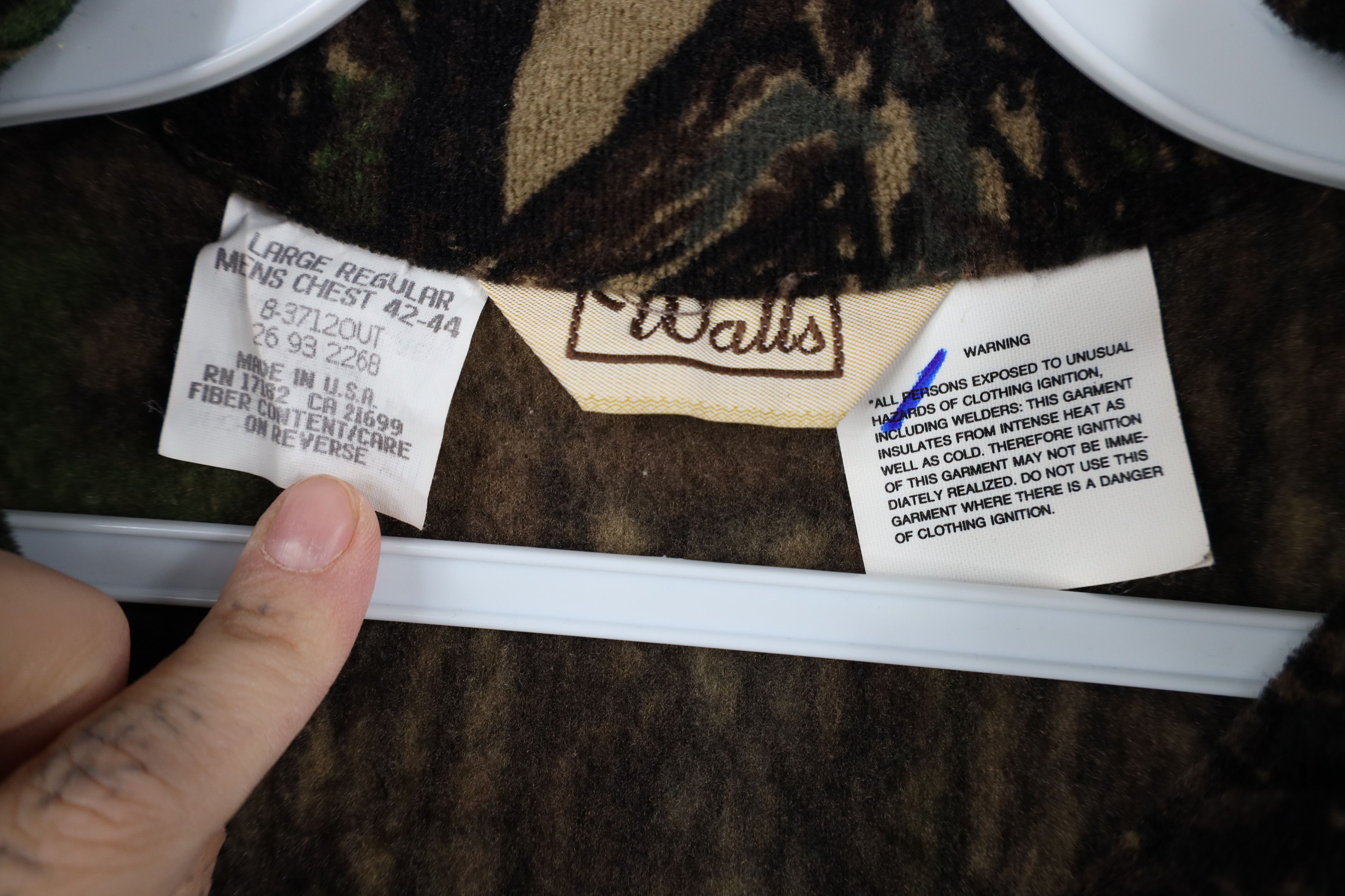Walls Vintage 90s Walls Trebark Camouflage Hunting Jacket USA Size US L / EU 52-54 / 3 - 7 Thumbnail