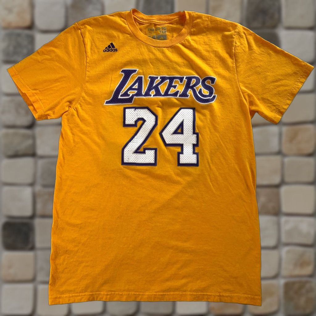 Adidas VINTAGE Adidas LA Lakers Kobe Bryant #24 T-Shirt Mens M Yellow 100% Cotton Short Sleeve Crew Neck Sports Basketball Double-Sided Size US M / EU 48-50 / 2 - 1 Thumbnail
