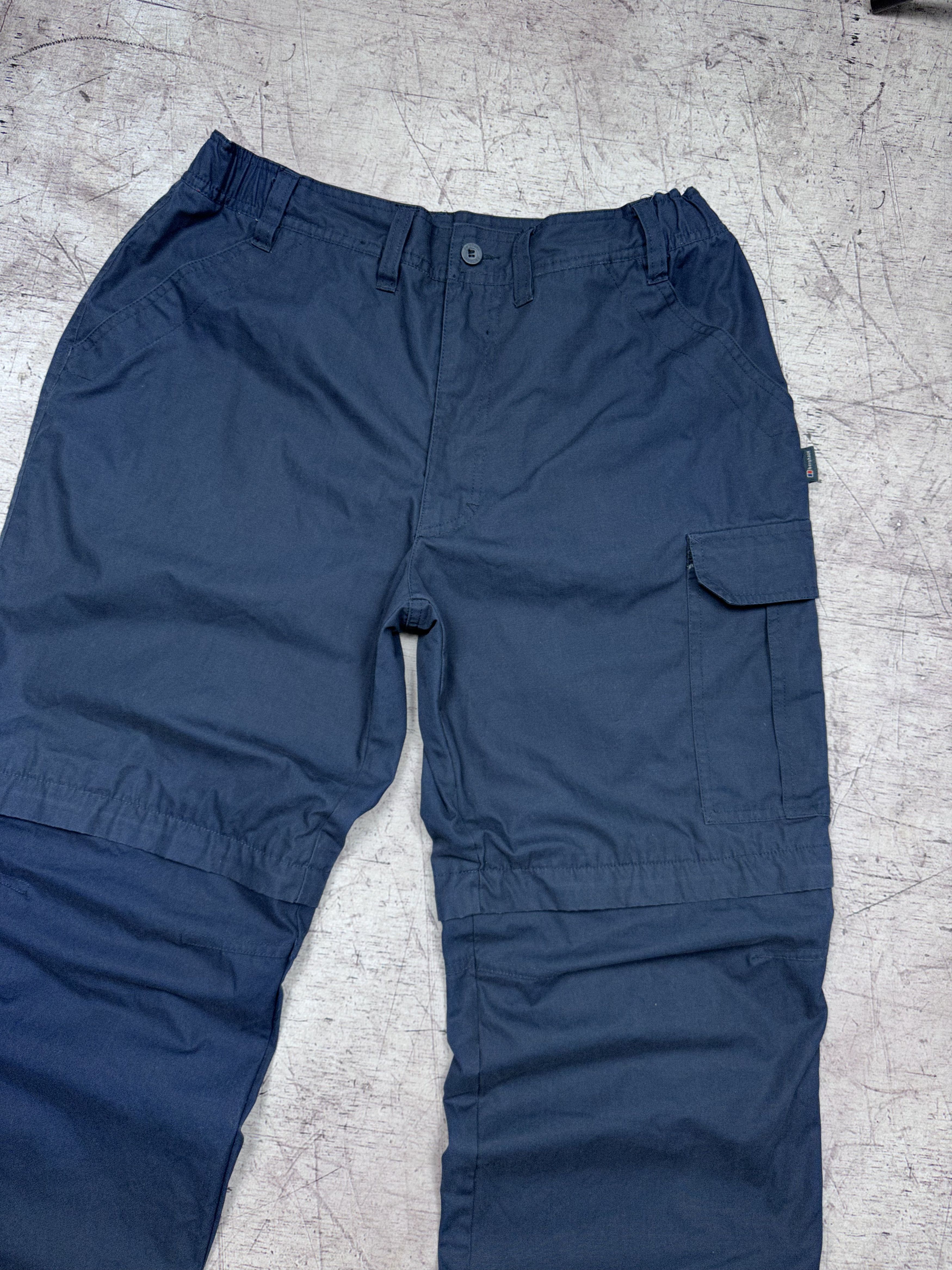 Berghaus × Vintage Berghaus Vintage Mens Outdoor Cargo Pants Shorts Size US 32 / EU 48 - 2 Thumbnail