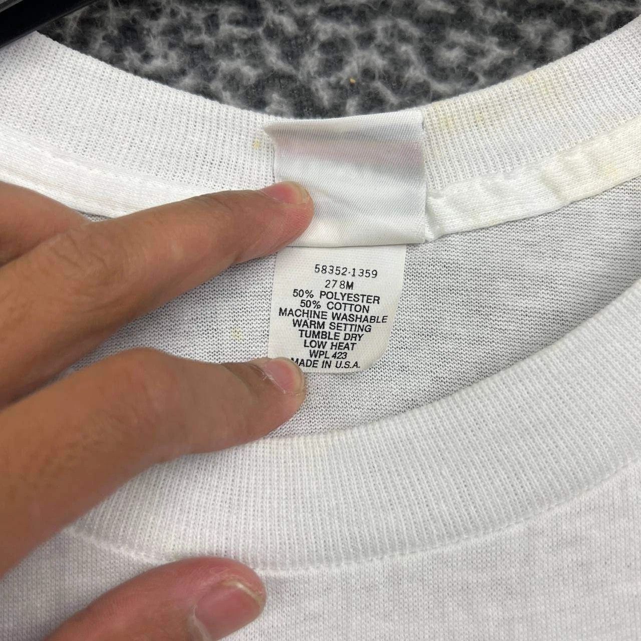 Levi's Vintage Levi's Shirt White Long Sleeve Crew Neck L Size US L / EU 52-54 / 3 - 4 Thumbnail