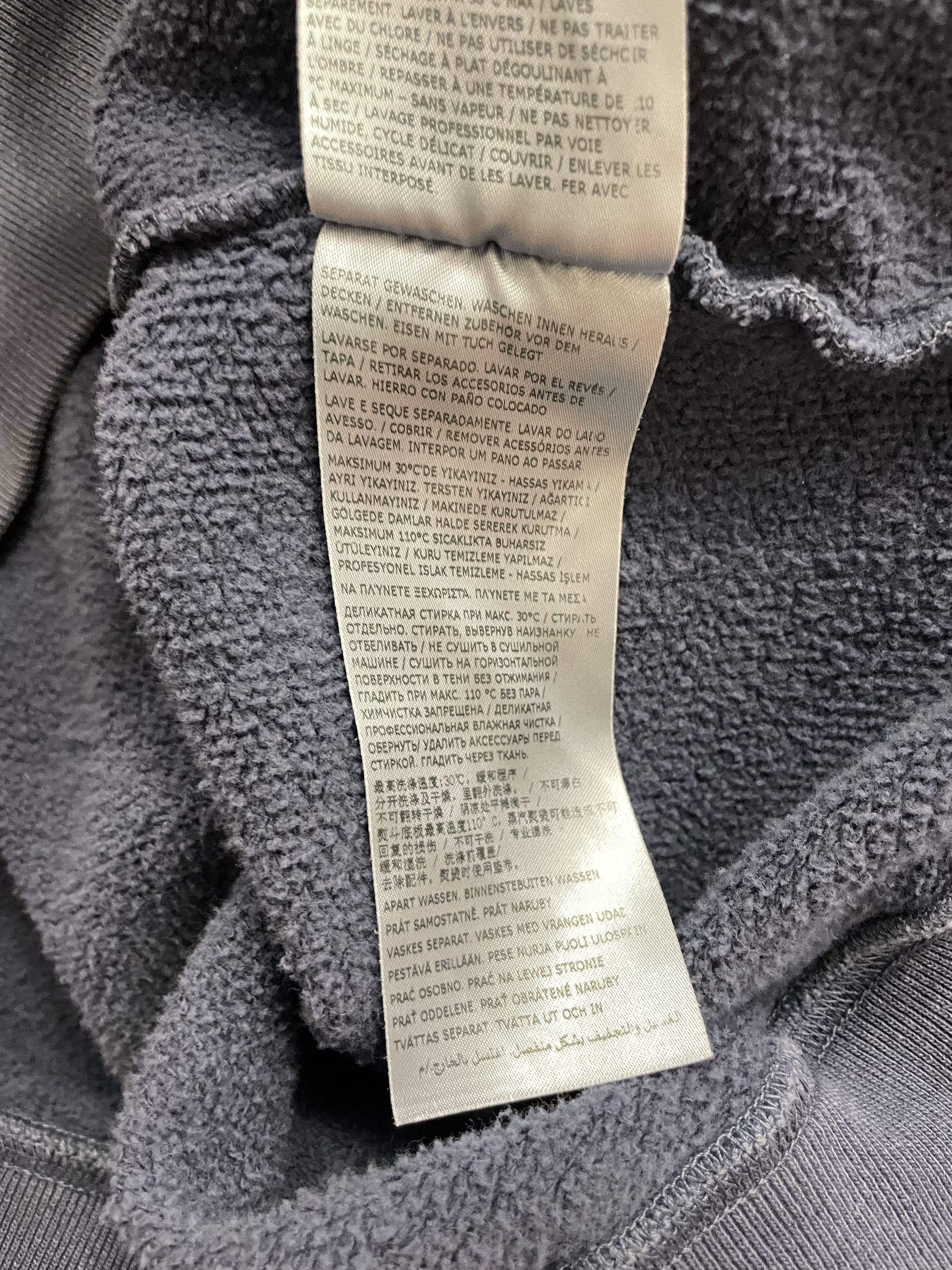 Maison Margiela Maison Margiela Distressed Appliqué Sweatshirt Retail: $1160 Size US M / EU 48-50 / 2 - 13 Thumbnail