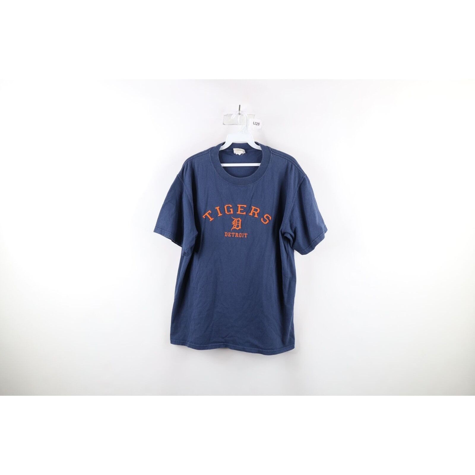 Vintage Vintage Faded Old English D Detroit Tigers Baseball T-Shirt Size US M / EU 48-50 / 2 - 1 Thumbnail