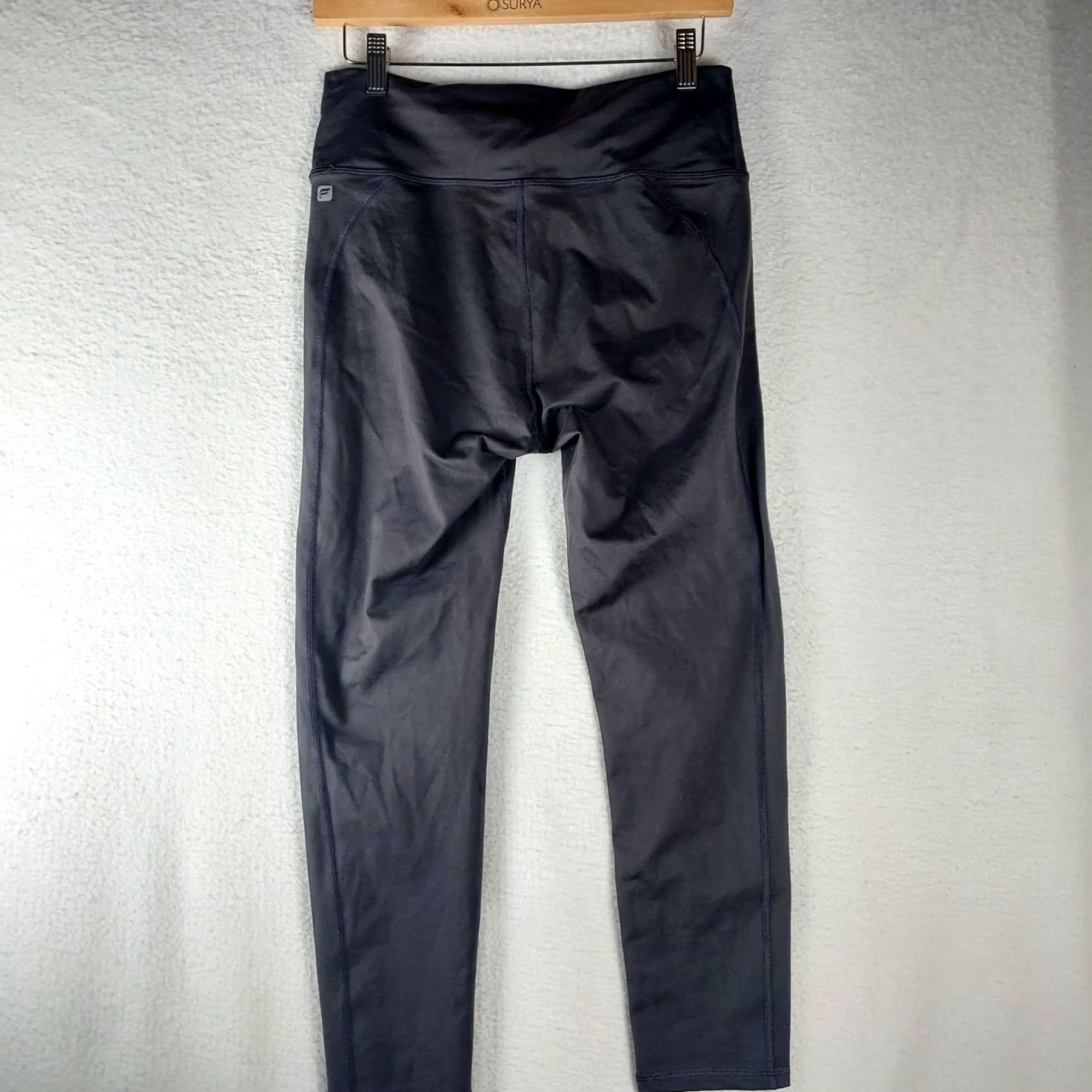 Fabletics VINTAGE Fabletics Women’s High Rise PowerHold Leggings Small Dark Gray Activewear Size 28" / US 6 / IT 42 - 2 Thumbnail