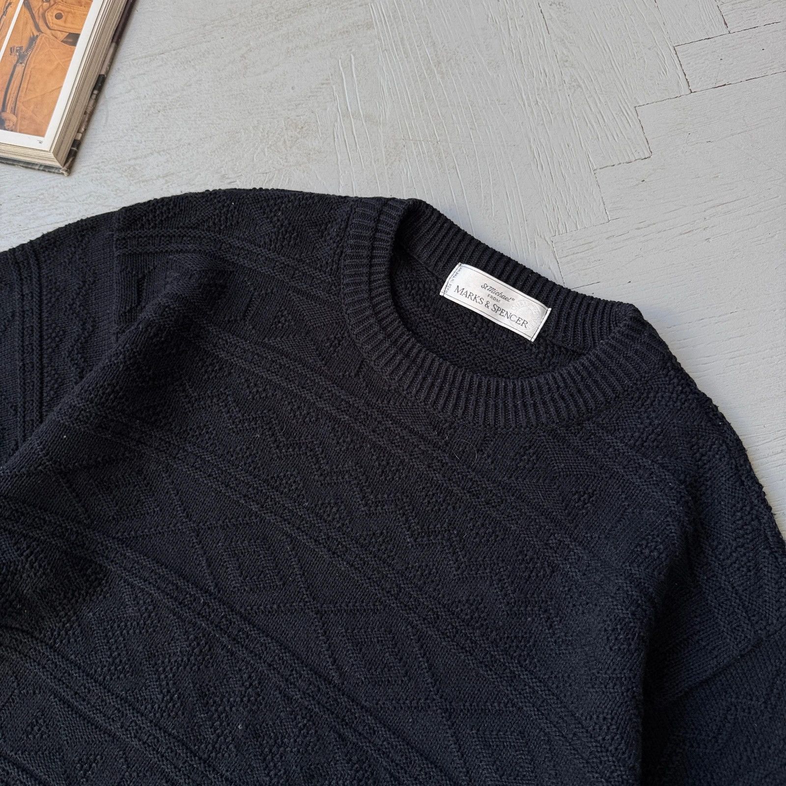 Marks & Spencer Vintage Chunky Knit Preppy Ribbed Acrylic Sweater Classic Size US M / EU 48-50 / 2 - 4 Thumbnail