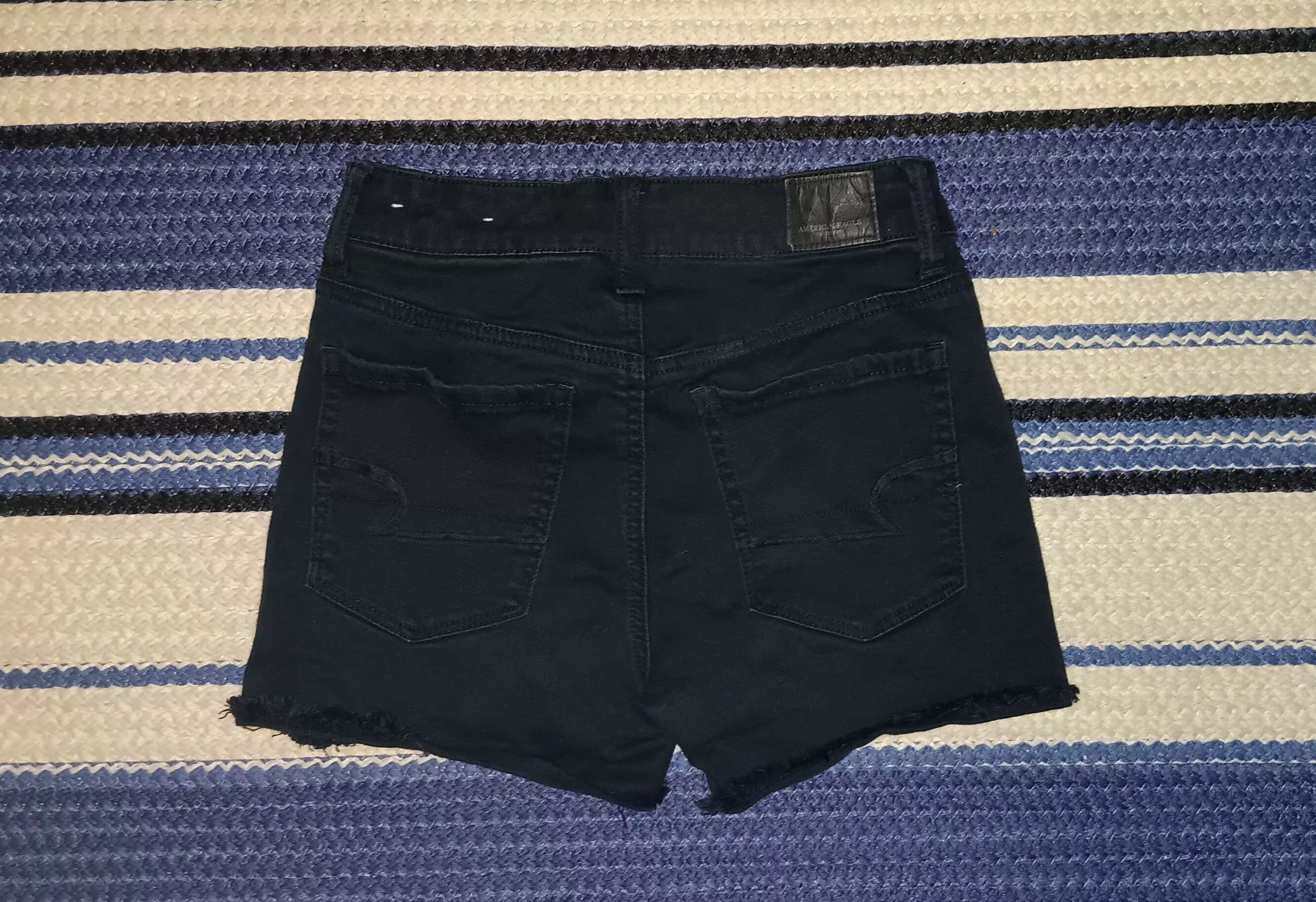 American Eagle Outfitters AMERICAN EAGLE NEXT LEVEL X STRETCH SHORTS Size 26" / US 2 / IT 38 - 2 Thumbnail