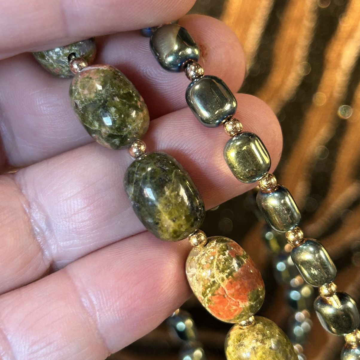 Handmade Handcrafted double strand oil slick di-cut glass necklace Size ONE SIZE - 6 Thumbnail