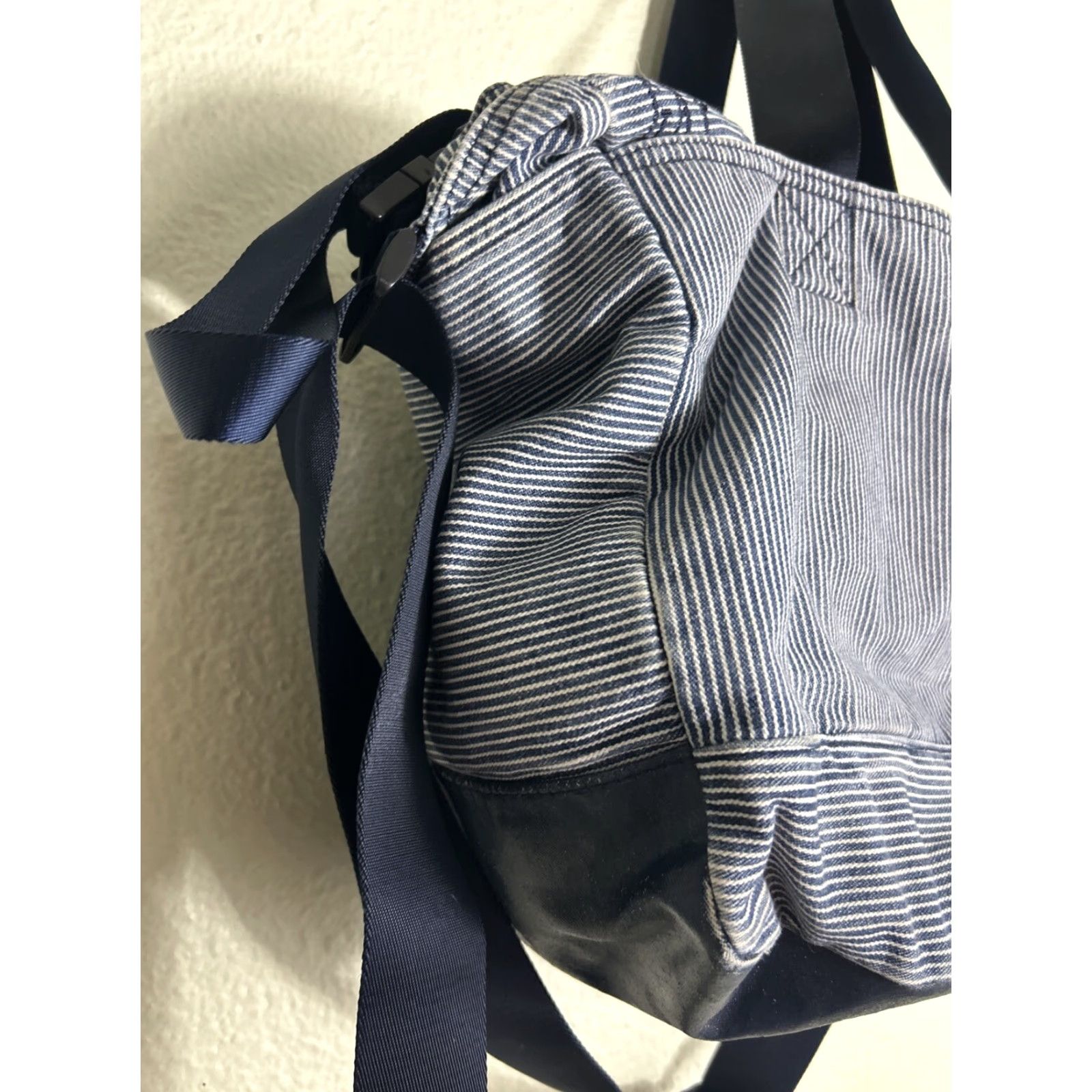 Gap VINTAGE GAP Crossbody Bag Denim White Blue Striped 16x16x6 Canvas Cotton Women Indistinct Railroad? Size ONE SIZE - 2 Thumbnail