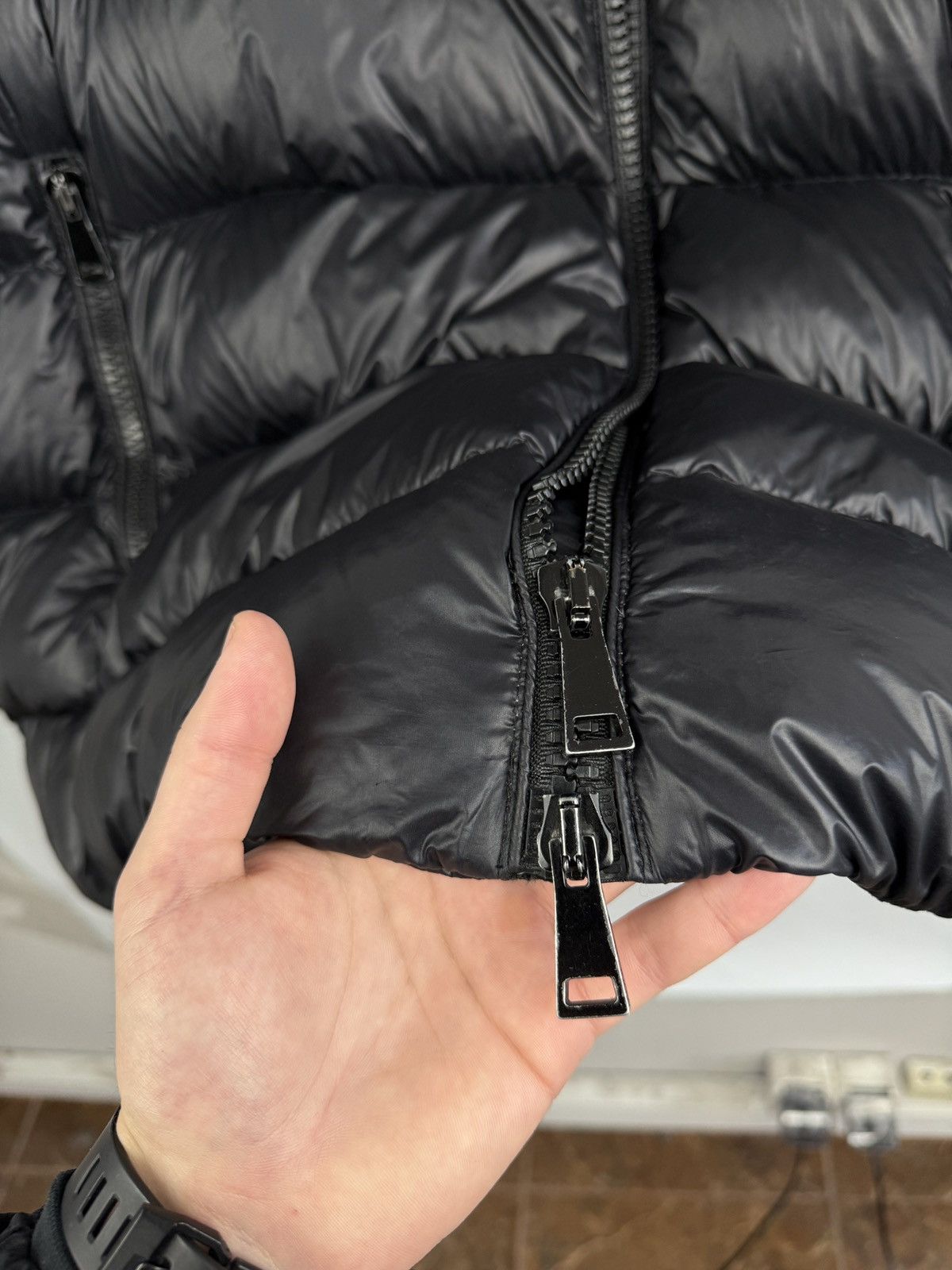 Moncler 🇮🇹 Moncler Salix Giubbotto Doudoune Legere Down Puffer Jacket Size XL / US 12-14 / IT 48-50 - 24 Thumbnail