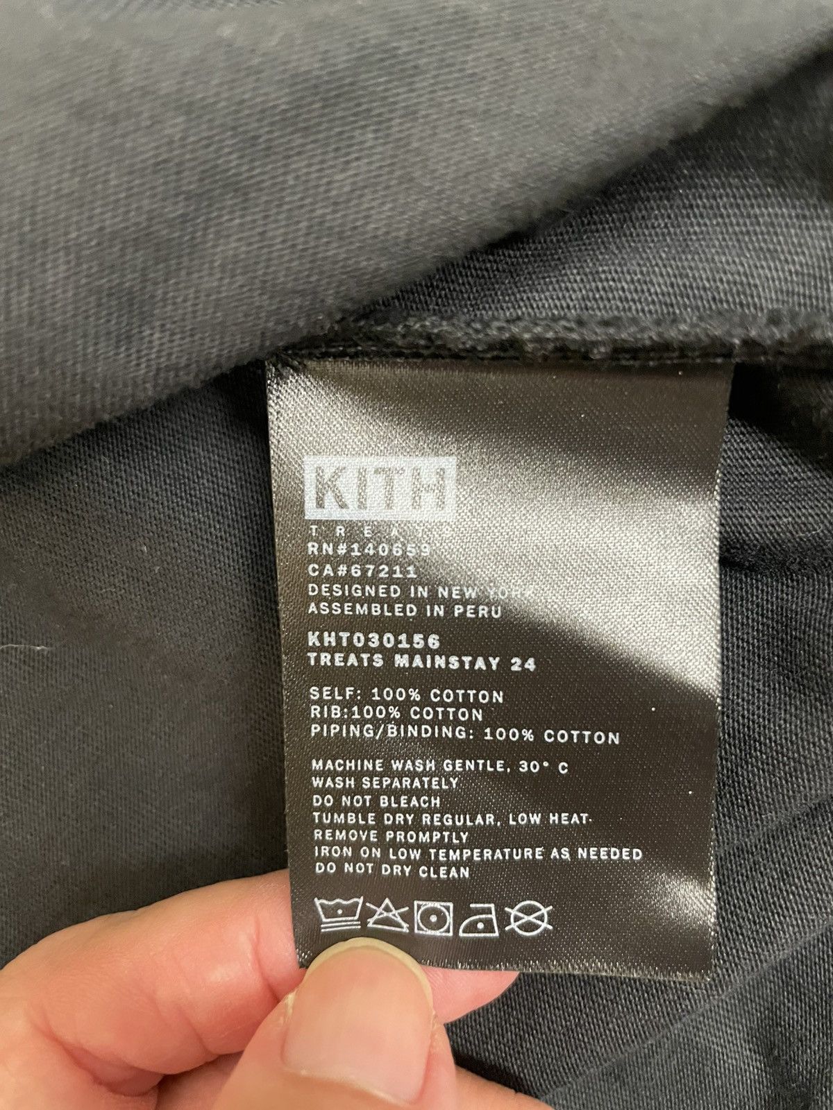 Kith Kith Treats World Tour Logo Long Sleeve Tee Size US M / EU 48-50 / 2 - 5 Thumbnail