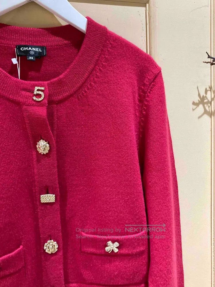 Chanel Chanel 22b Berry Colour Multi-Element Buckle Knitted Cardi Size XS / US 0-2 / IT 36-38 - 3 Thumbnail