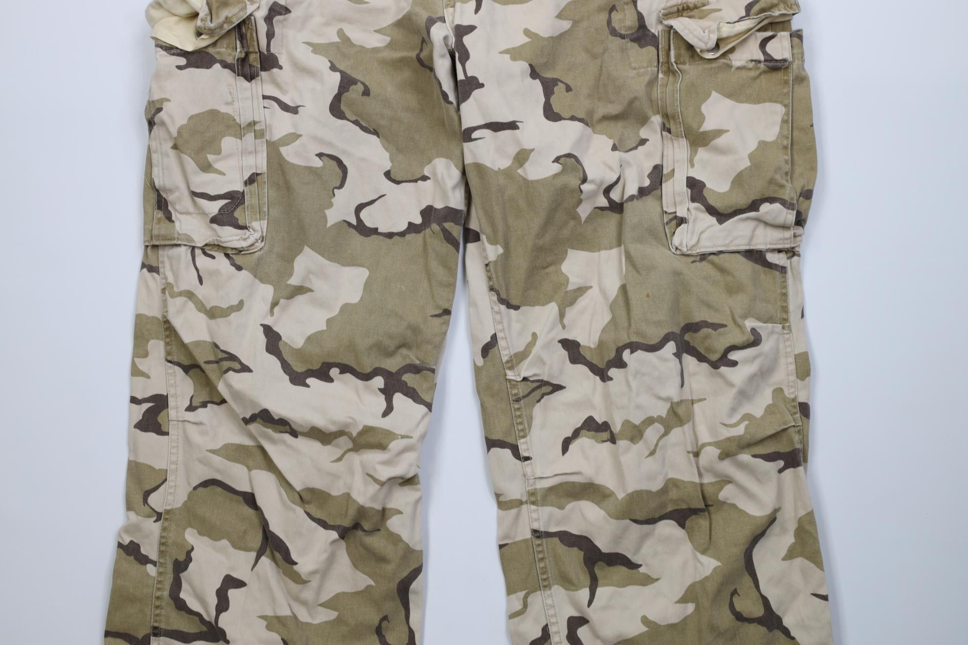 Vintage Vintage 90s Y2K Streetwear Camouflage Wide Leg Cargo Pants Size US 38 / EU 54 - 3 Thumbnail