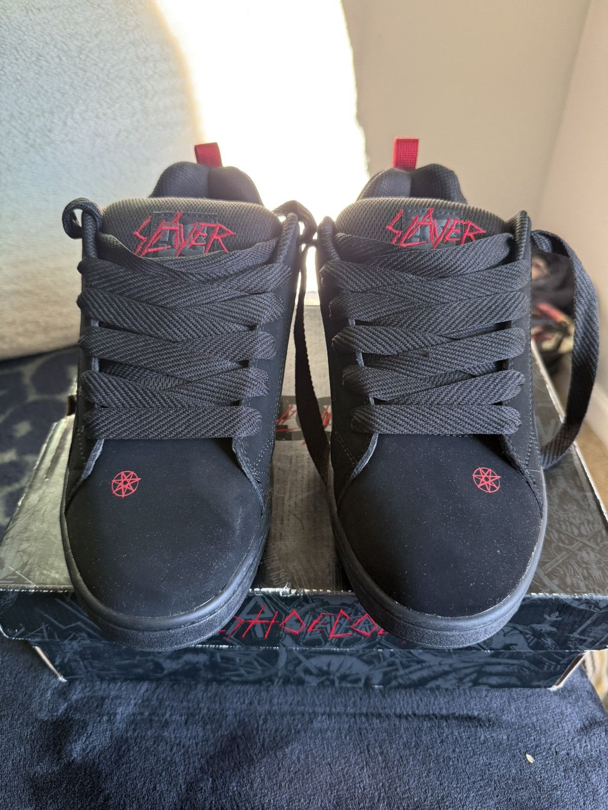 DC DC Slayer Court Graffik Size 10 Mens Black Red Brand New/Box Size US 10 / EU 43 - 5 Thumbnail