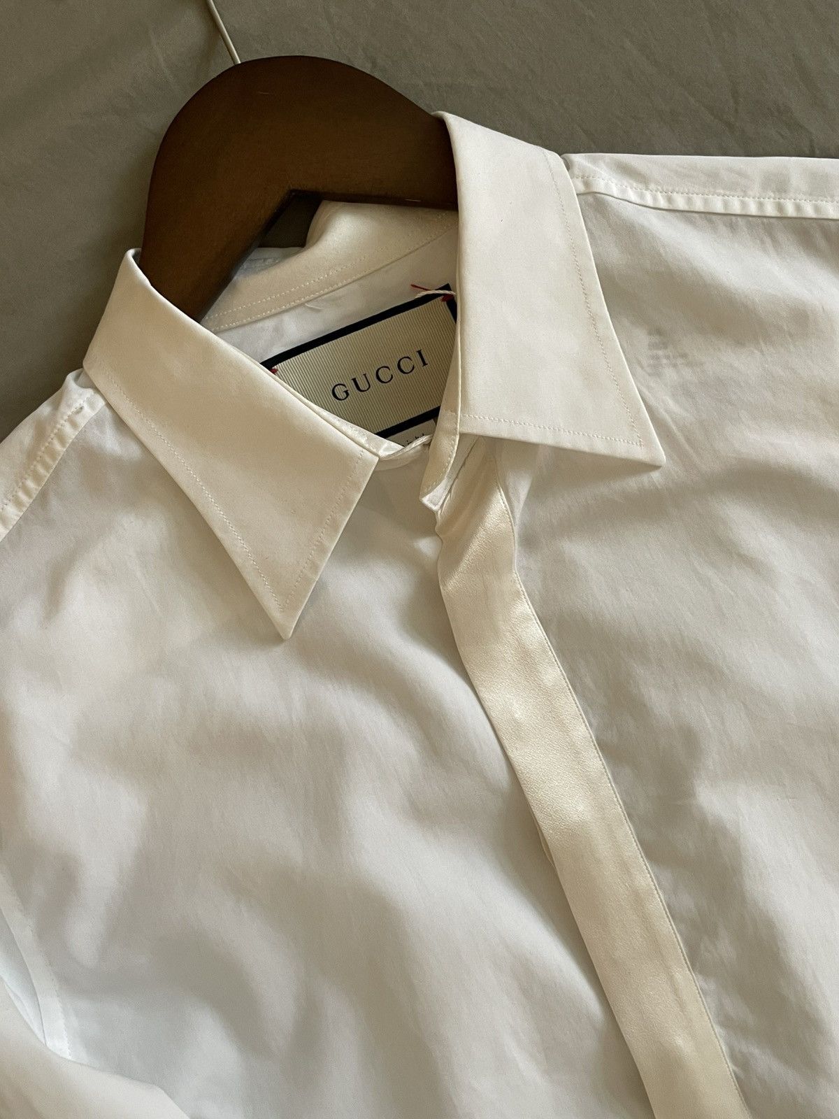 Gucci White Mens Gucci Formal Shirt Size Small / 15 Size US S / EU 44-46 / 1 - 5 Thumbnail