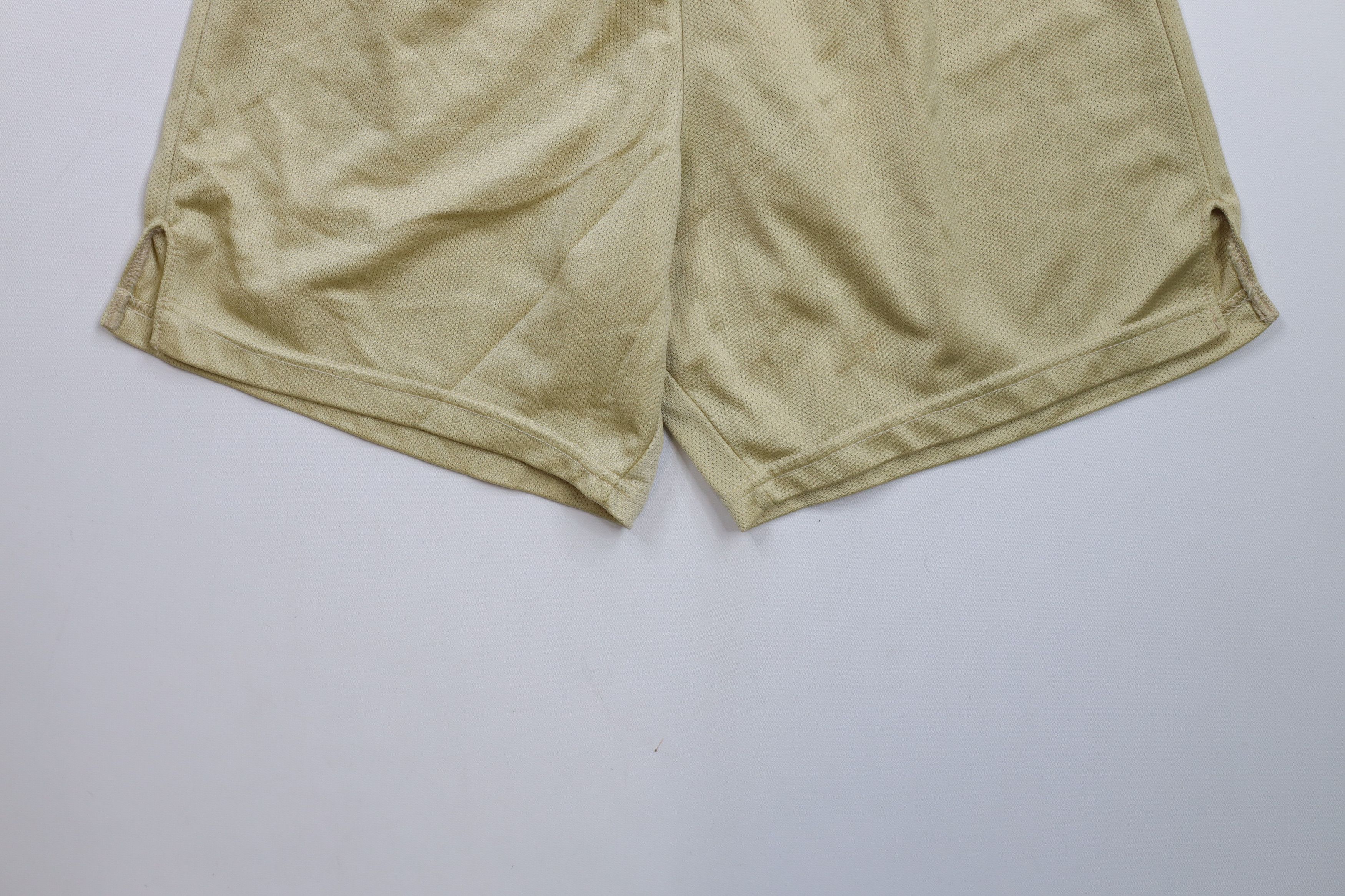 Vintage Vintage 90s Streetwear Heavyweight Basketball Shorts Gold Size US 32 / EU 48 - 4 Thumbnail