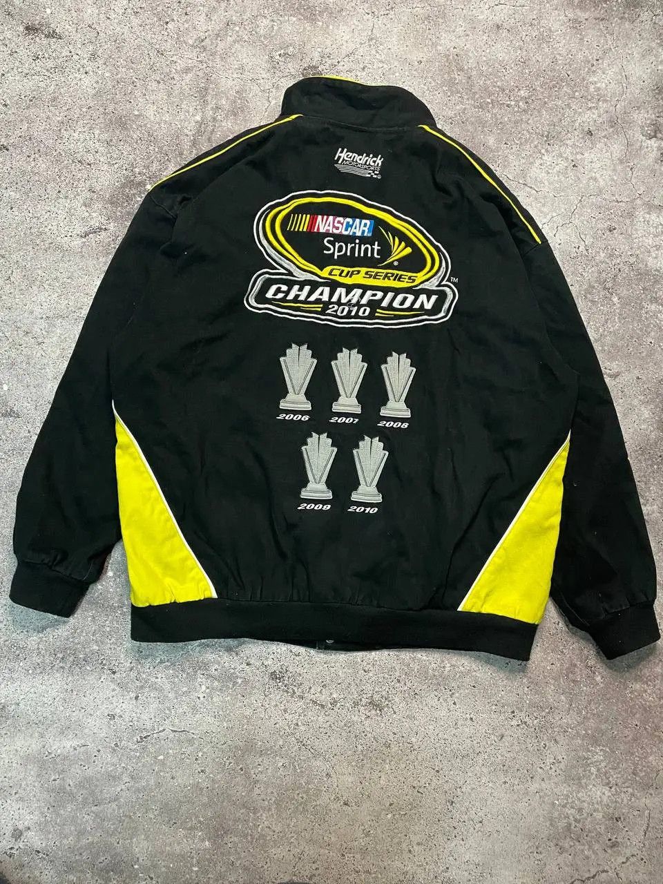 NASCAR NASCAR Jacket Johnson Hendrick Motorsports Embroidered Size US XXL / EU 58 / 5 - 2 Thumbnail