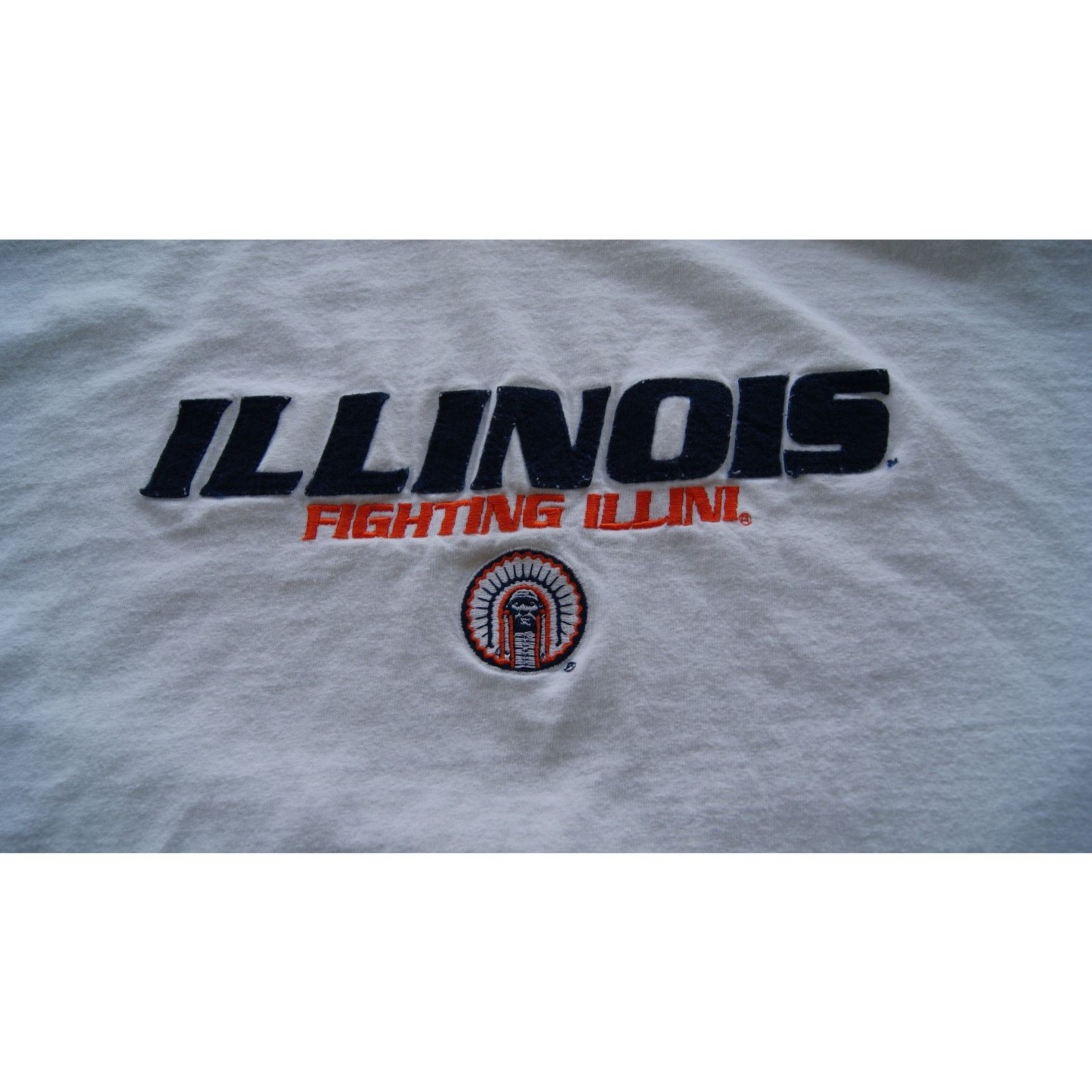 Vintage VTG Y2K ILLINOIS ILLINI CHIEF L TShirt Embroider Spell Size US L / EU 52-54 / 3 - 3 Thumbnail