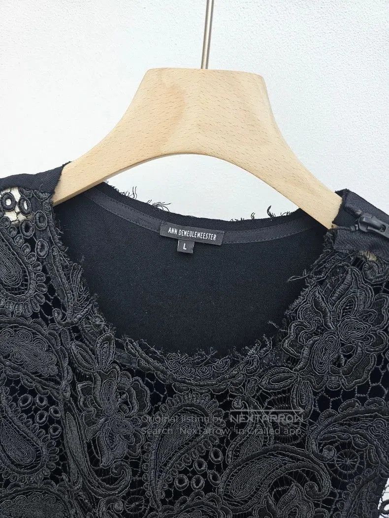 Ann Demeulemeester Ann Demeulemeester Lace Sleeveless Top. Size US M / EU 48-50 / 2 - 6 Thumbnail