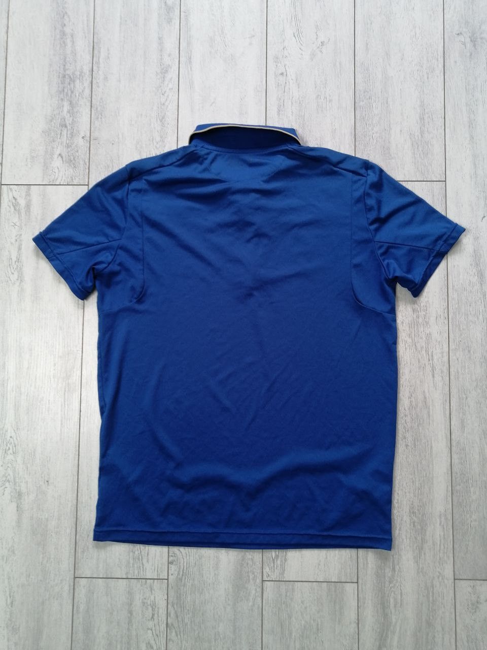 Macron LEEDS UNITED 2014/2015 TRAINING T-SHIRT Size US M / EU 48-50 / 2 - 4 Thumbnail