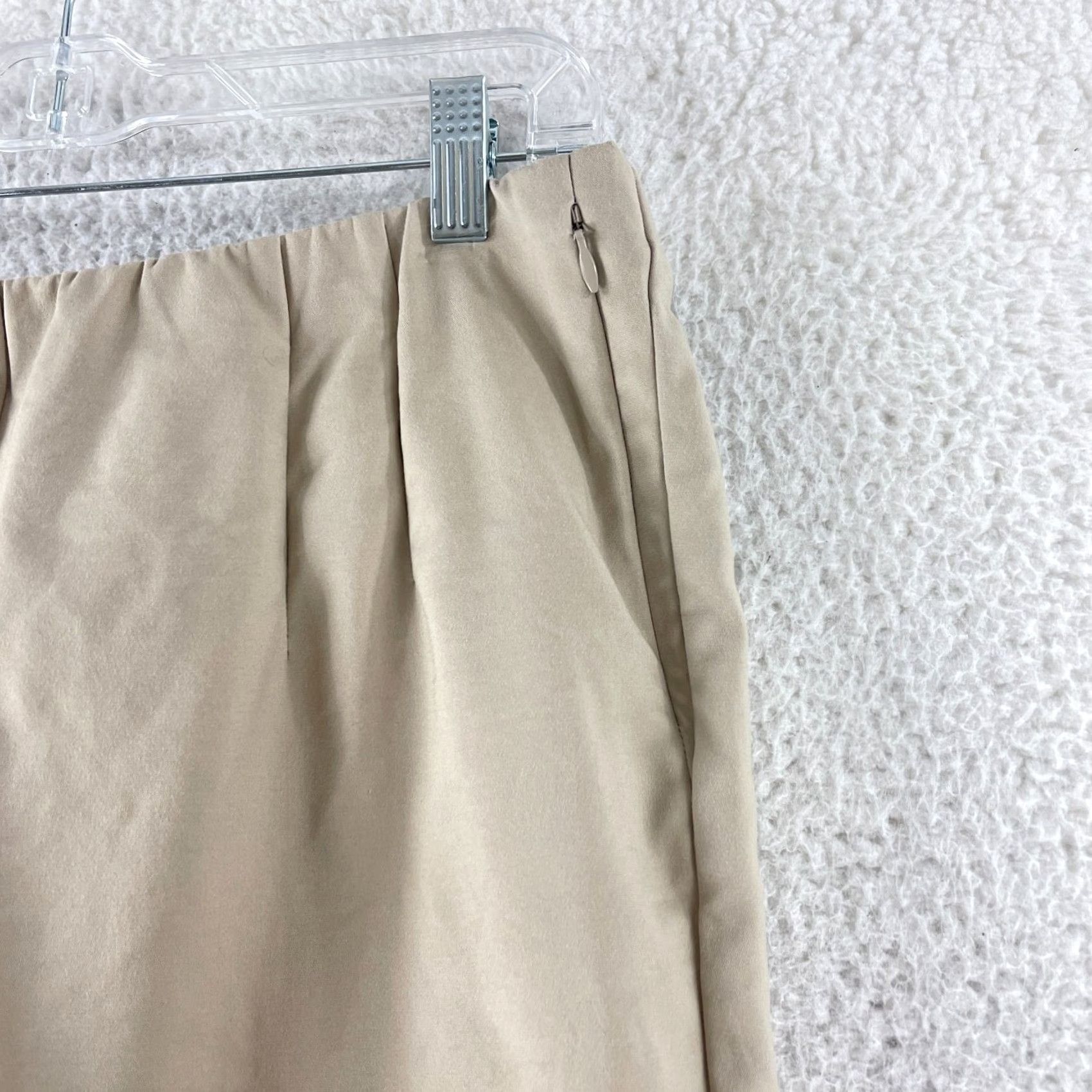 J. Jill J. Jill Straight Leg Pants Womens Size 10 Beige Pleated Mid-Rise Elastic Waist Pants Womens Size 10 Beige Mid-Rise Elastic Waist Straight Leg J. Jill Size 32" / US 10 / IT 46 - 5 Thumbnail