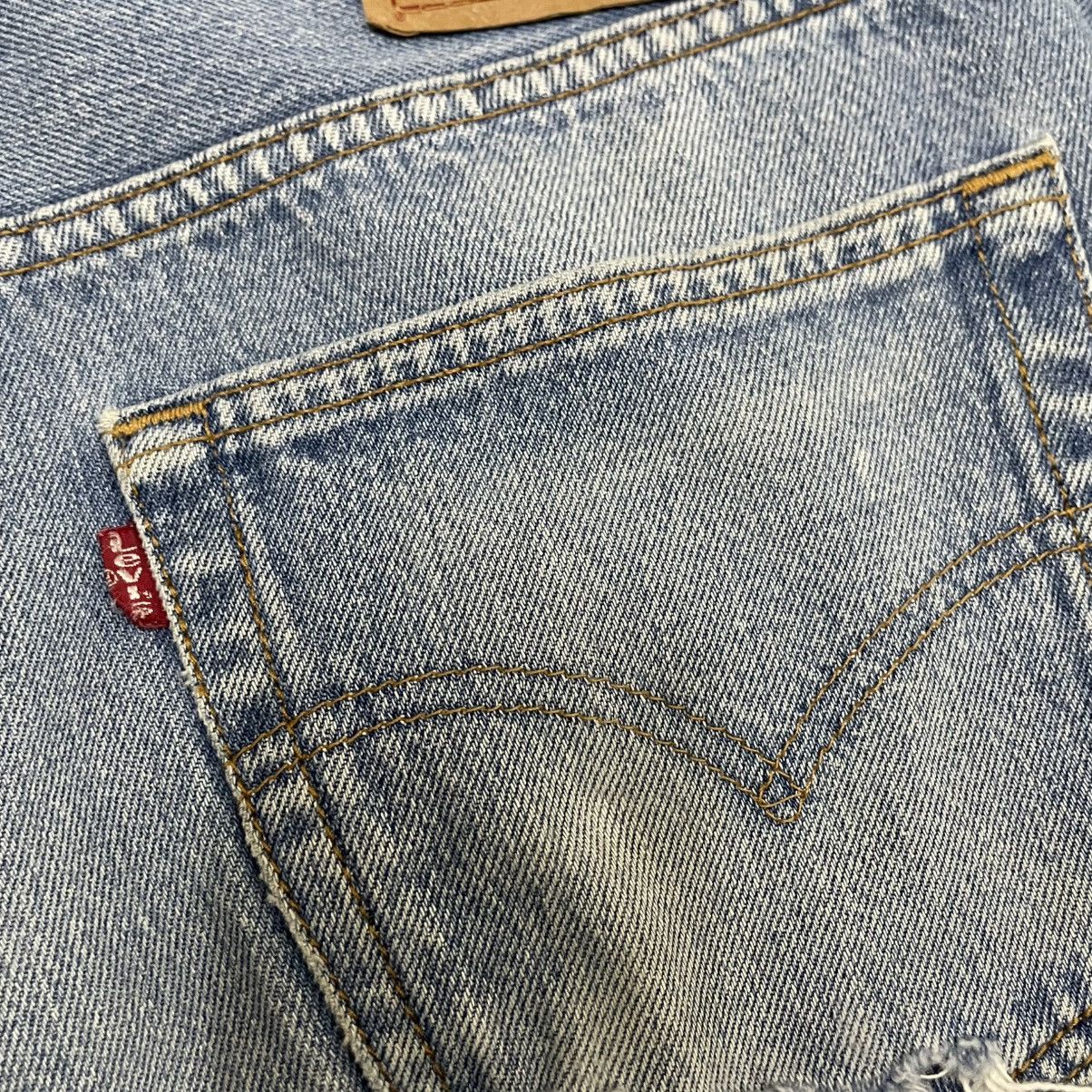 Levi's Vintage Clothing 🔥Vintage Levis 501 XX Stoned Washed Distress Denim Jeans Size US 34 / EU 50 - 15 Thumbnail