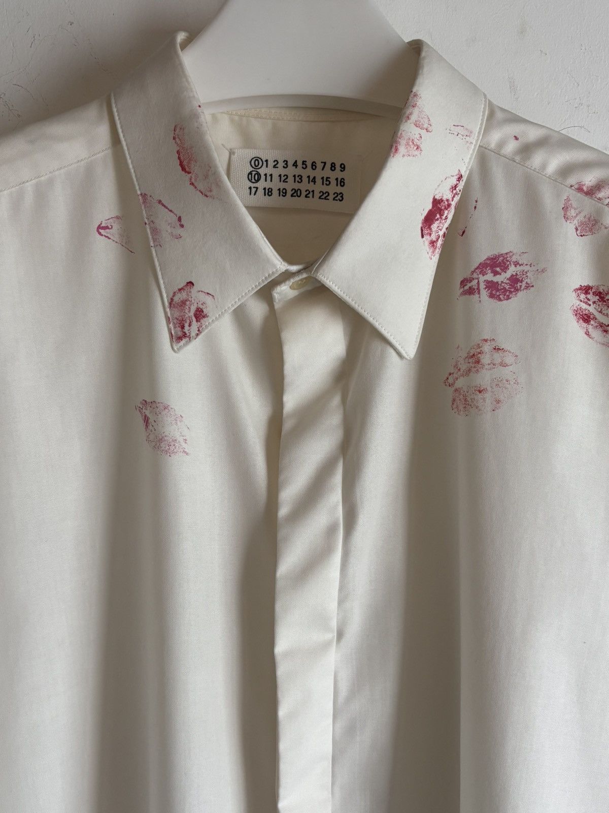 Maison Margiela Maison Martin Margiela | AW2006 Kiss Shirt | Grailed