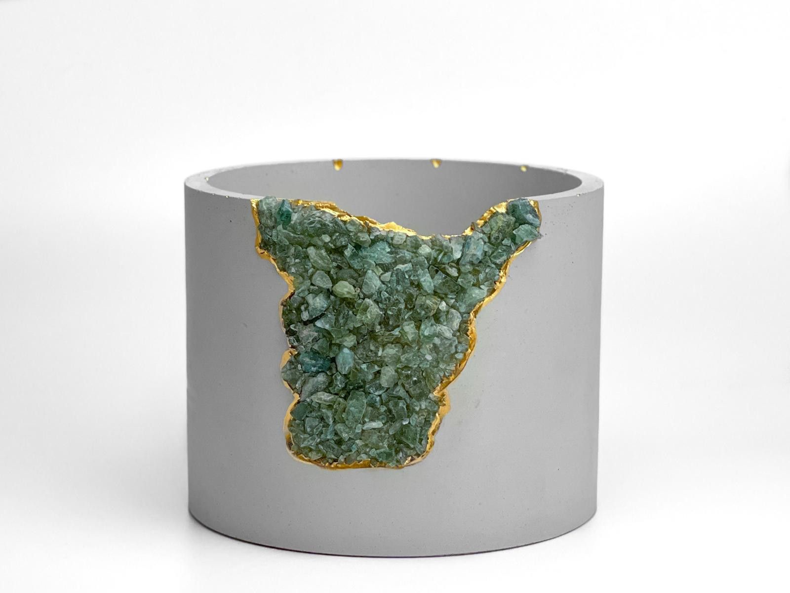 Other Green Apatite Crystal Planter Pot, Cement Geode Vase Gift Size ONE SIZE - 7 Thumbnail