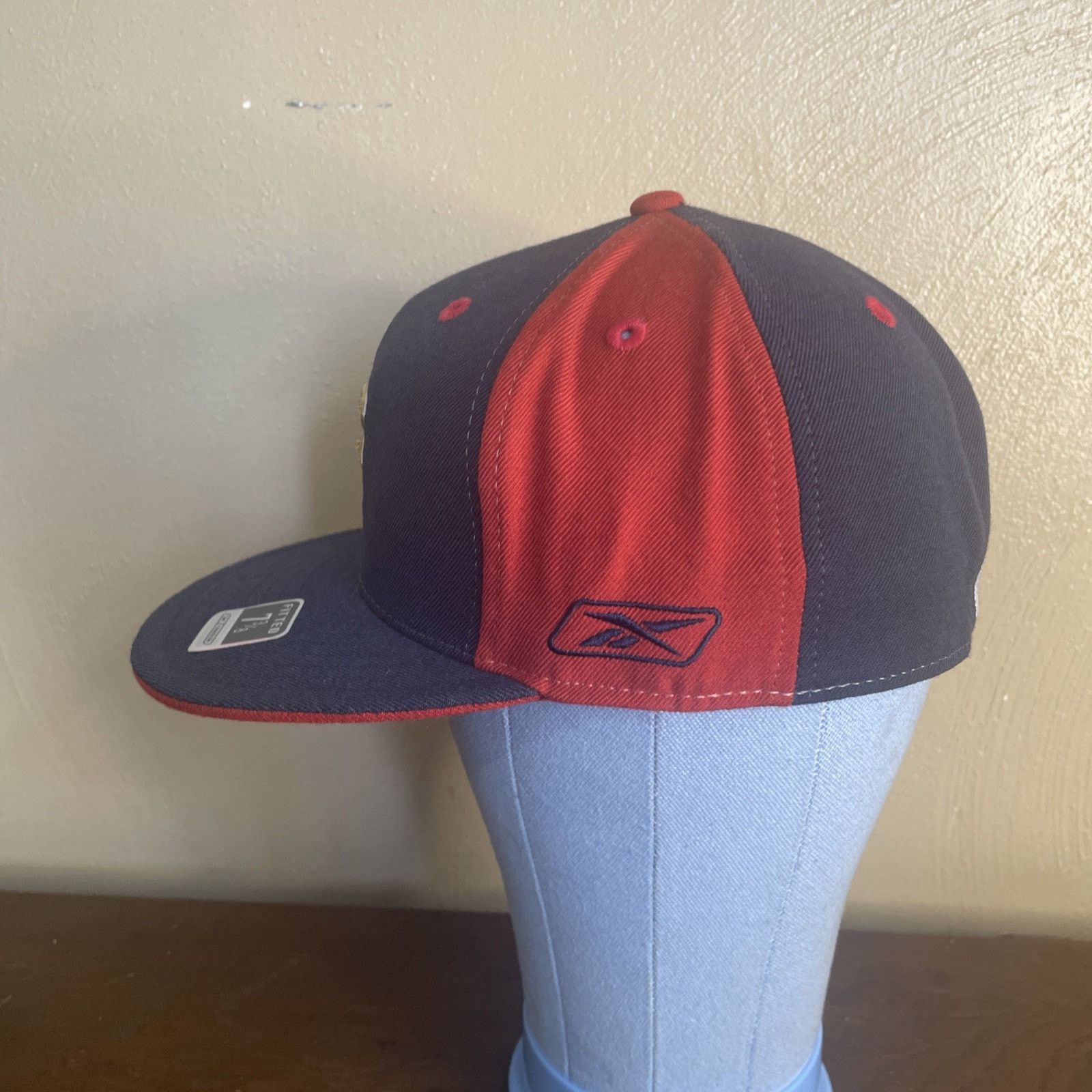 Reebok Cleveland Cavaliers Reebok Vintage Men's FTD Cap Sz 7 3/8 Size US XL / EU 56 / 4 - 5 Thumbnail