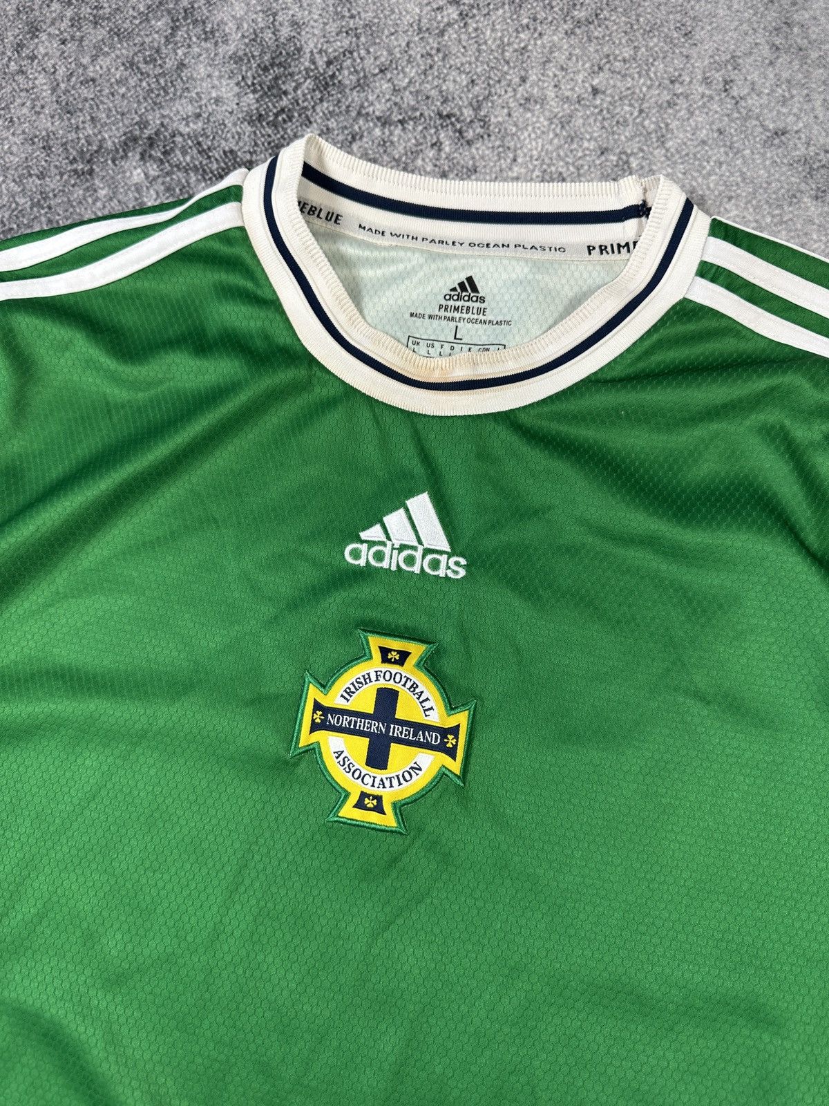 Adidas Adidas Northern Ireland Soccer Jersey Blokecore Rare Casual Size US L / EU 52-54 / 3 - 2 Thumbnail