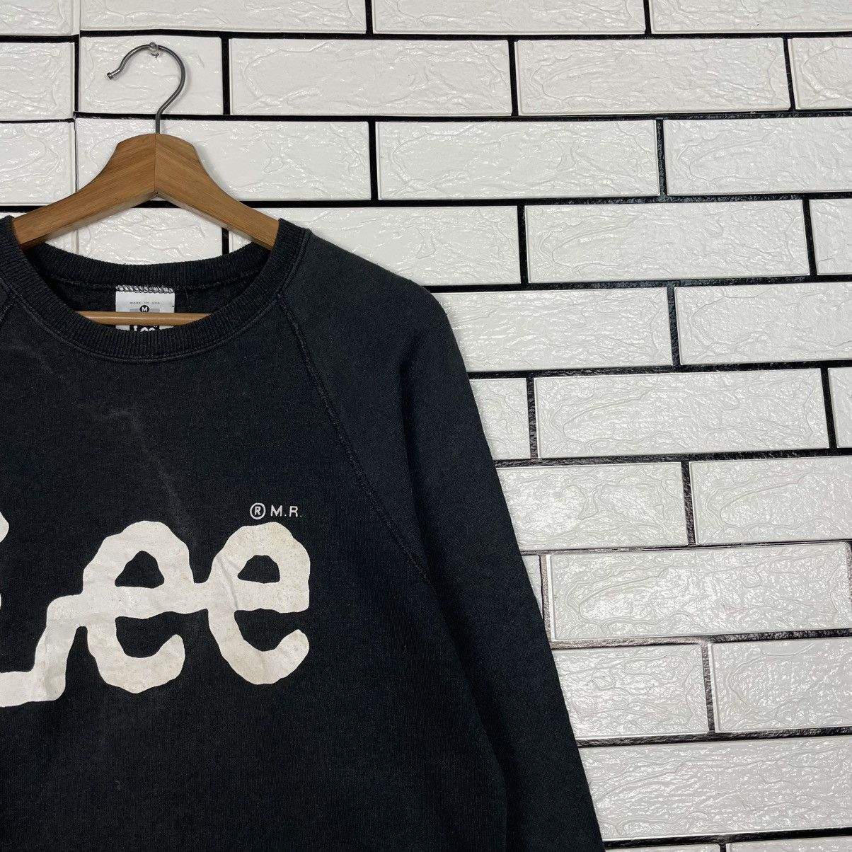 Lee Vintage 80s Lee Big Logo Sweatshirt Made In USA Size US M / EU 48-50 / 2 - 5 Thumbnail