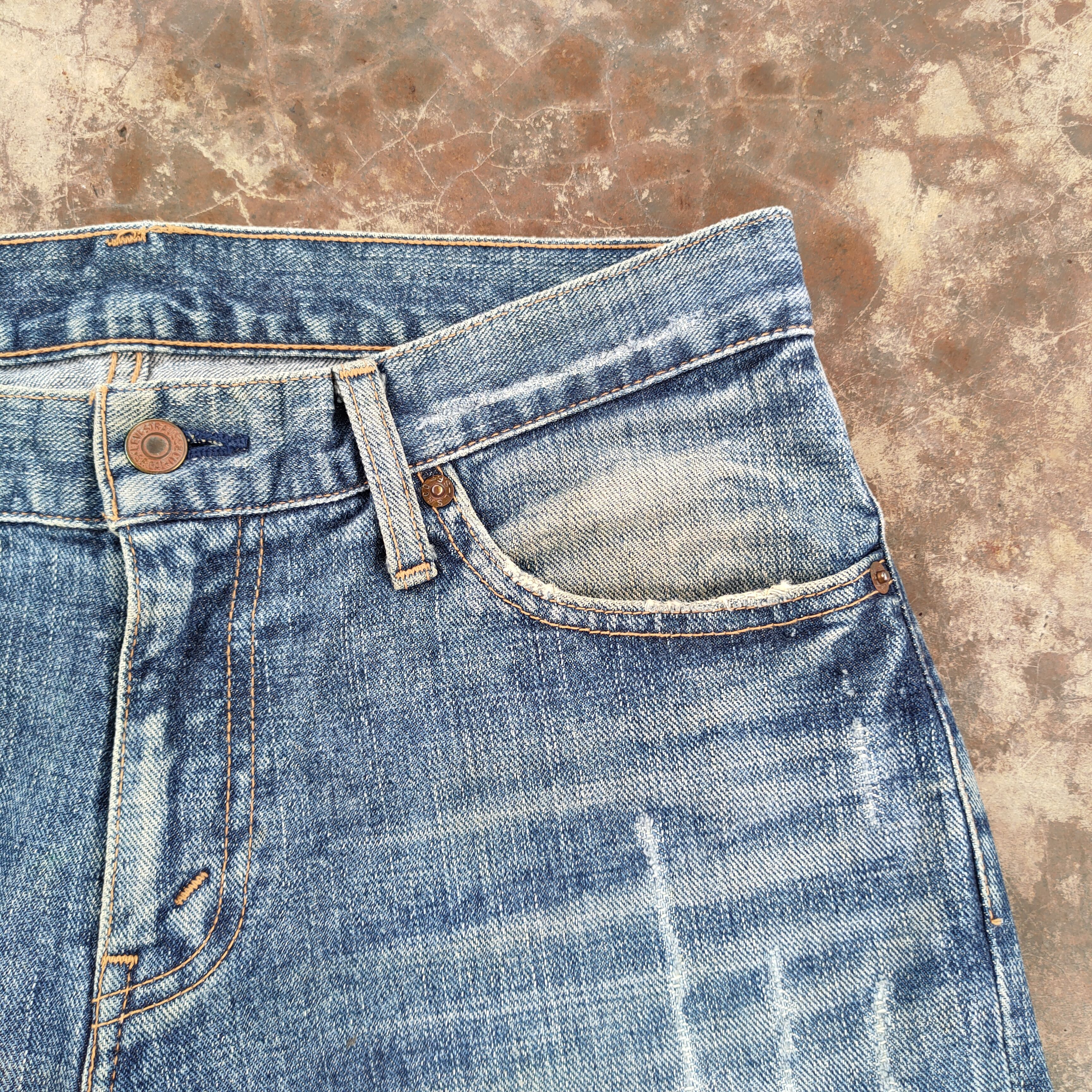 Levi's Vintage Clothing Vintage Levi's 533 faded ripped jeans denim pants Size US 32 / EU 48 - 7 Thumbnail