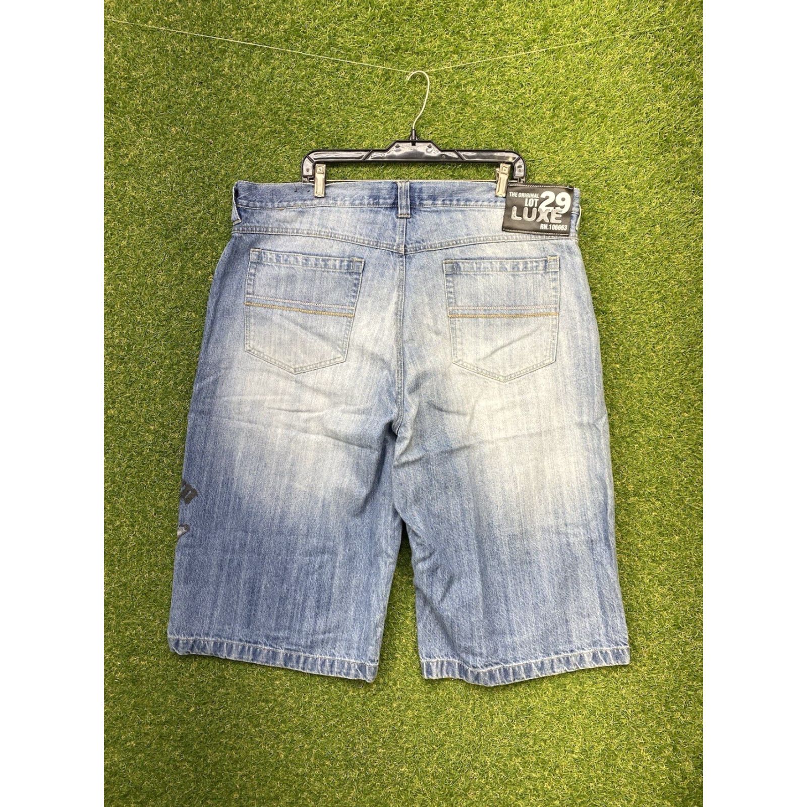 JNCO VINTAGE Lot 29 Mens 42 x 15 Baggy Jeans Shorts Denim Cotton Blend Blue 80s 90s Skater JNCO JNKO Baggy Mens Shorts Jeans Size US 42 / EU 58 - 2 Thumbnail