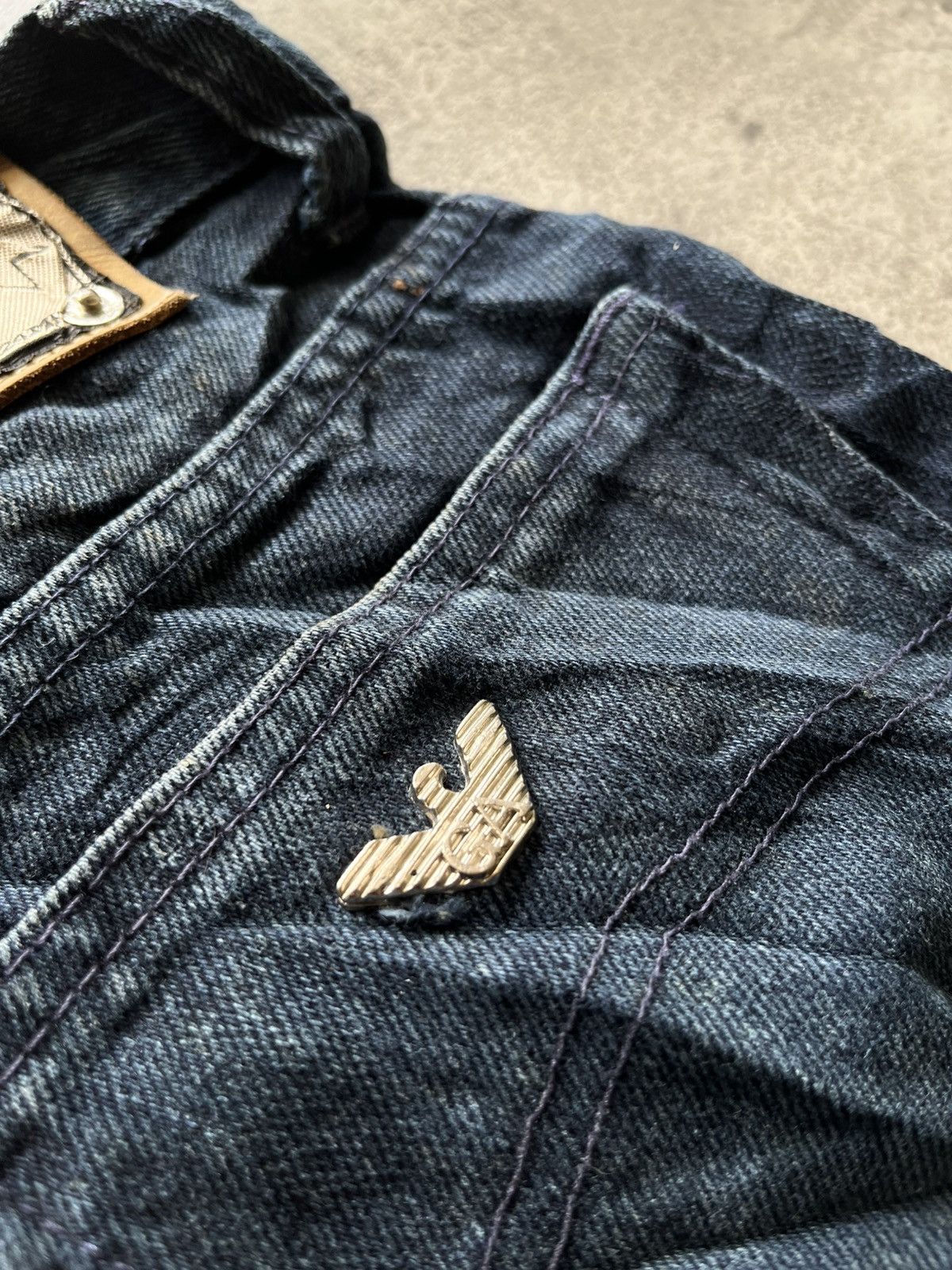 Armani Vintage Armani Jeans – Dark Blue Tapered Cut Size US 29 - 5 Thumbnail
