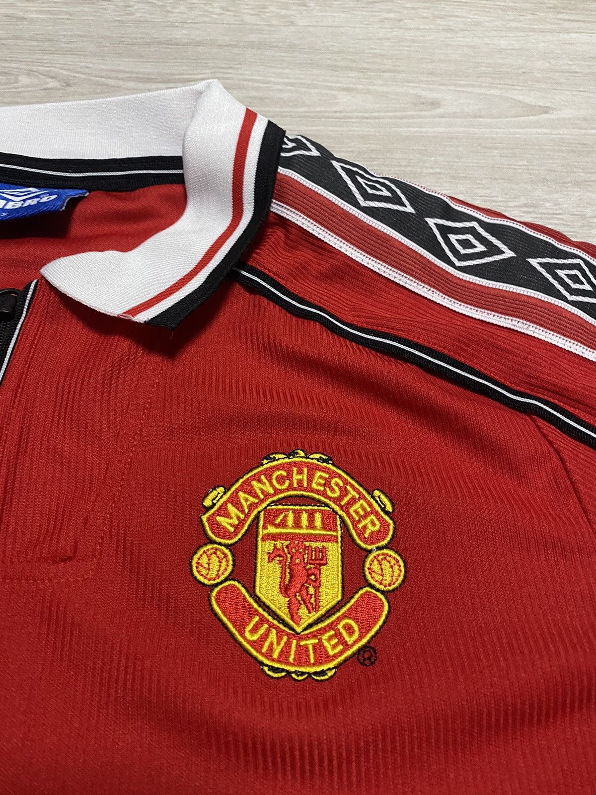 Umbro Vintage 1998 Manchester United Football Club Umbro Jersey Size US S / EU 44-46 / 1 - 2 Thumbnail