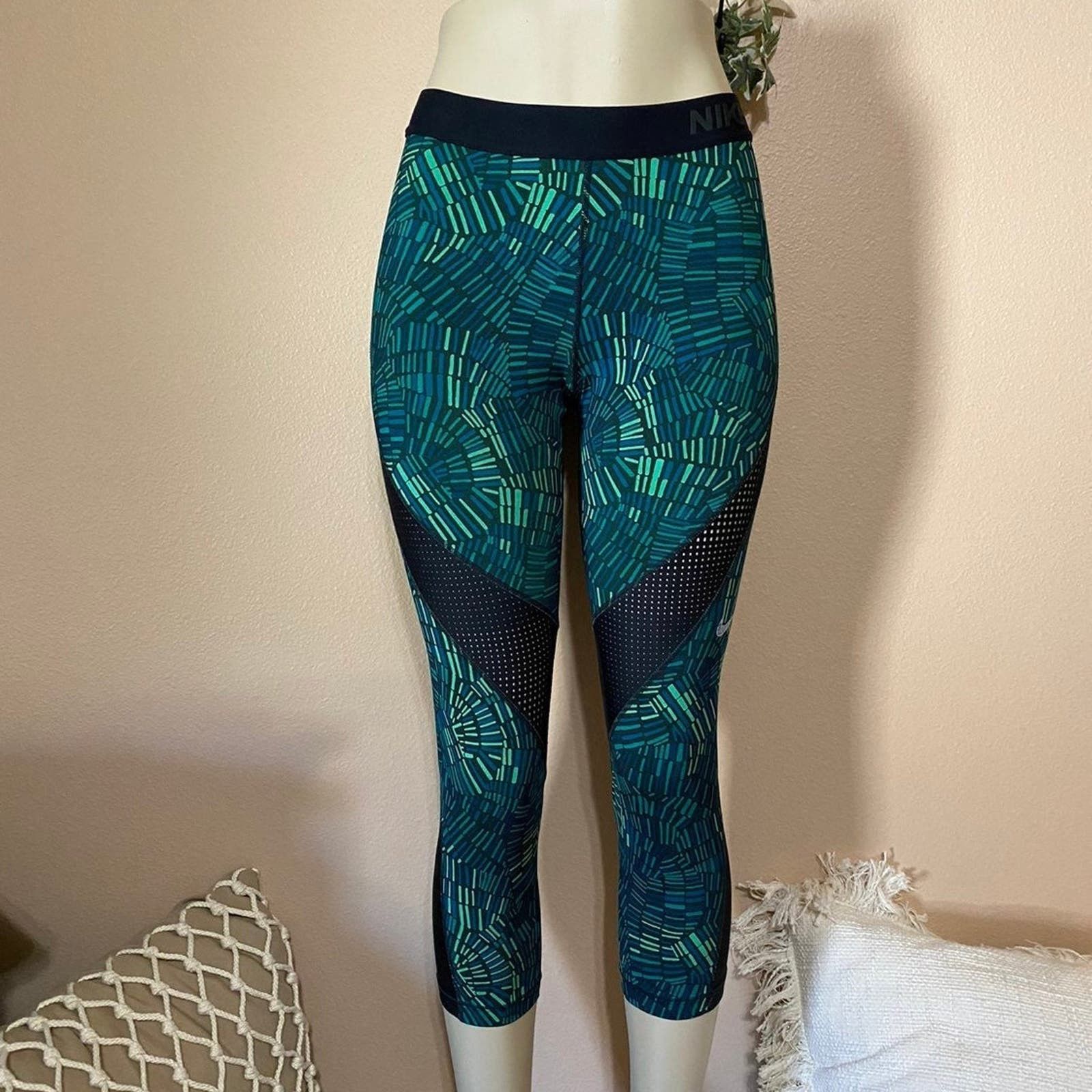 Nike Nike pro Leggings Size 28" / US 6 / IT 42 - 3 Thumbnail