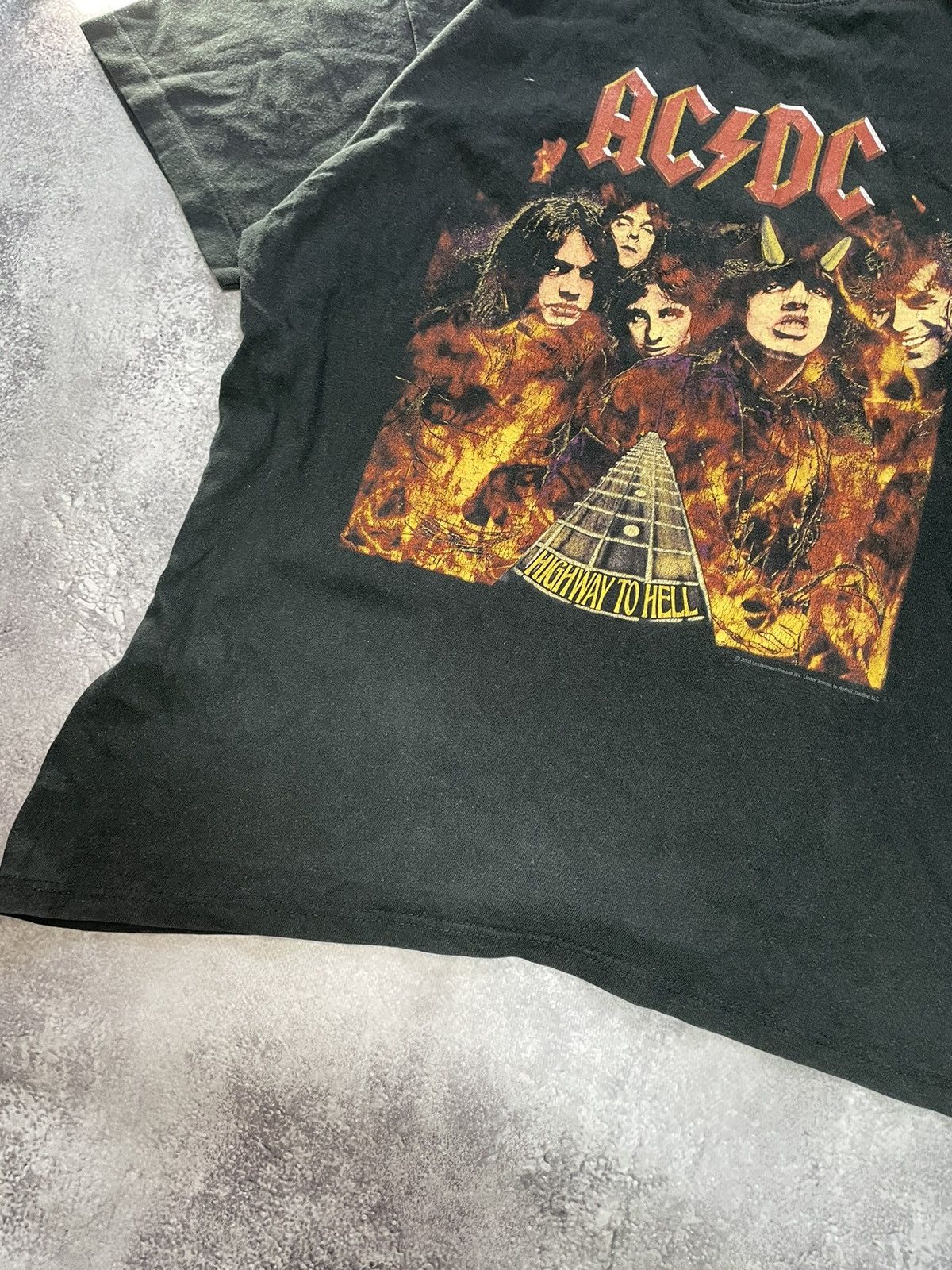 AC/DC Vtg AC/DC Highway To Hell Graphic Tee L Size US L / EU 52-54 / 3 - 8 Thumbnail