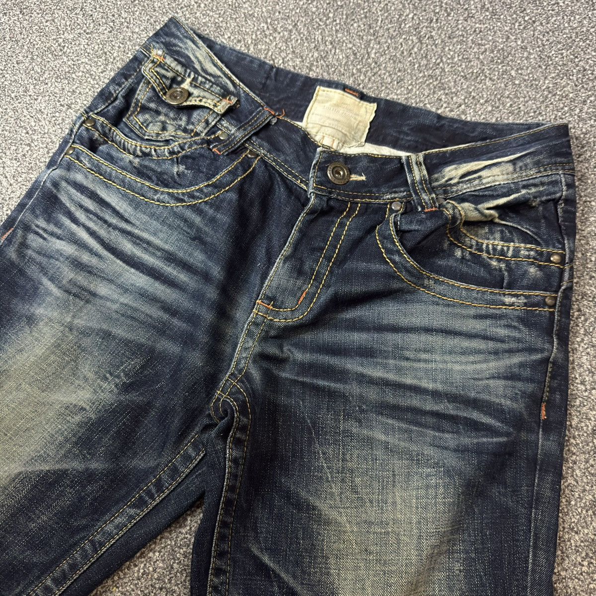 Le Grande Bleu (L.G.B.) Insane Vintage Exotic Flared Gothic Lolita Distressed Jeans Size US 32 / EU 48 - 4 Thumbnail