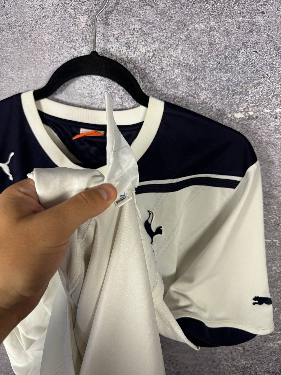 Puma Tottenham Hotspur 2010/11 Puma Home Soccer Jersey Medium Size US M / EU 48-50 / 2 - 10 Thumbnail