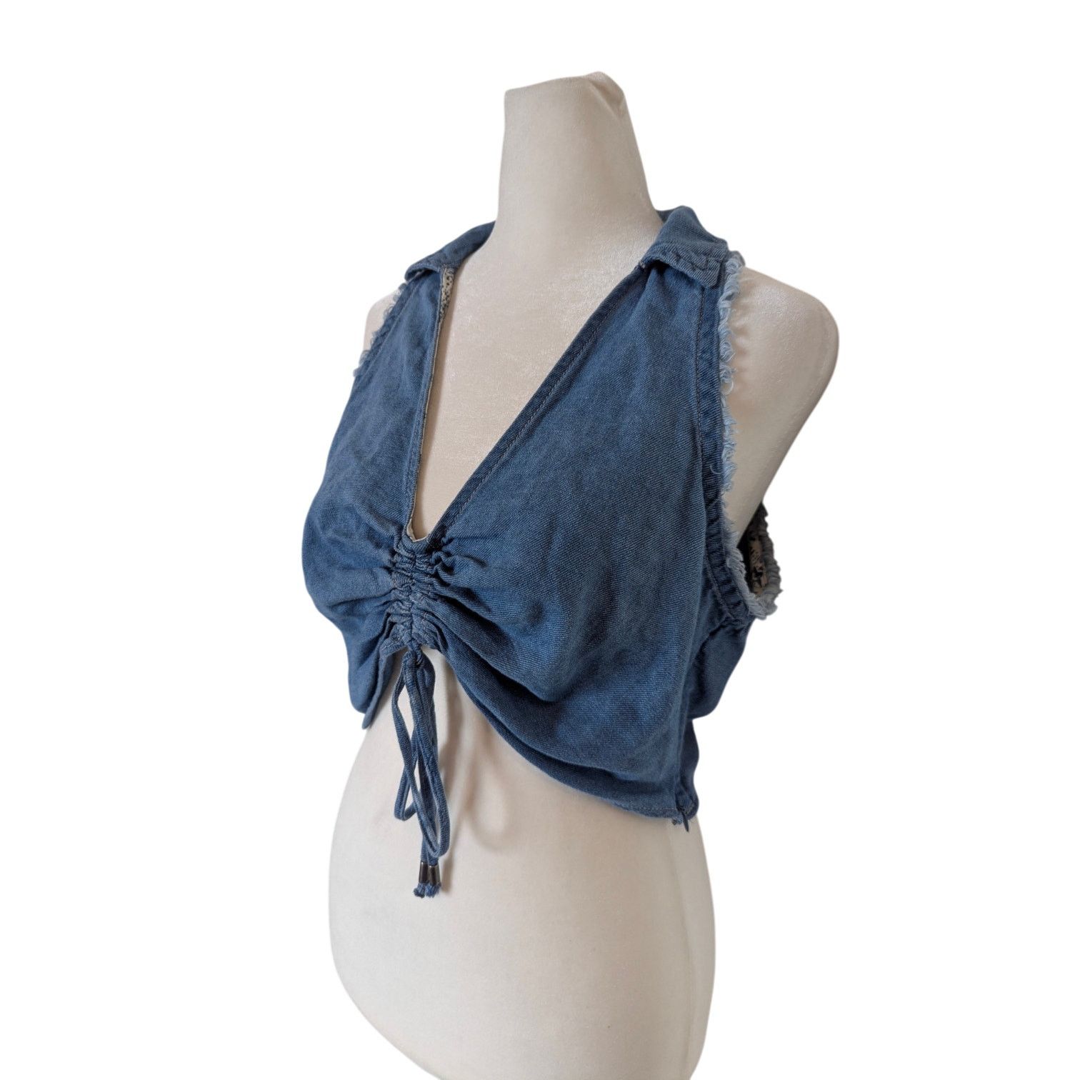 Anthropologie Anthropologie PILCRO Distressed Denim Ruched Top Sz 12 Size L / US 10 / IT 46 - 3 Thumbnail