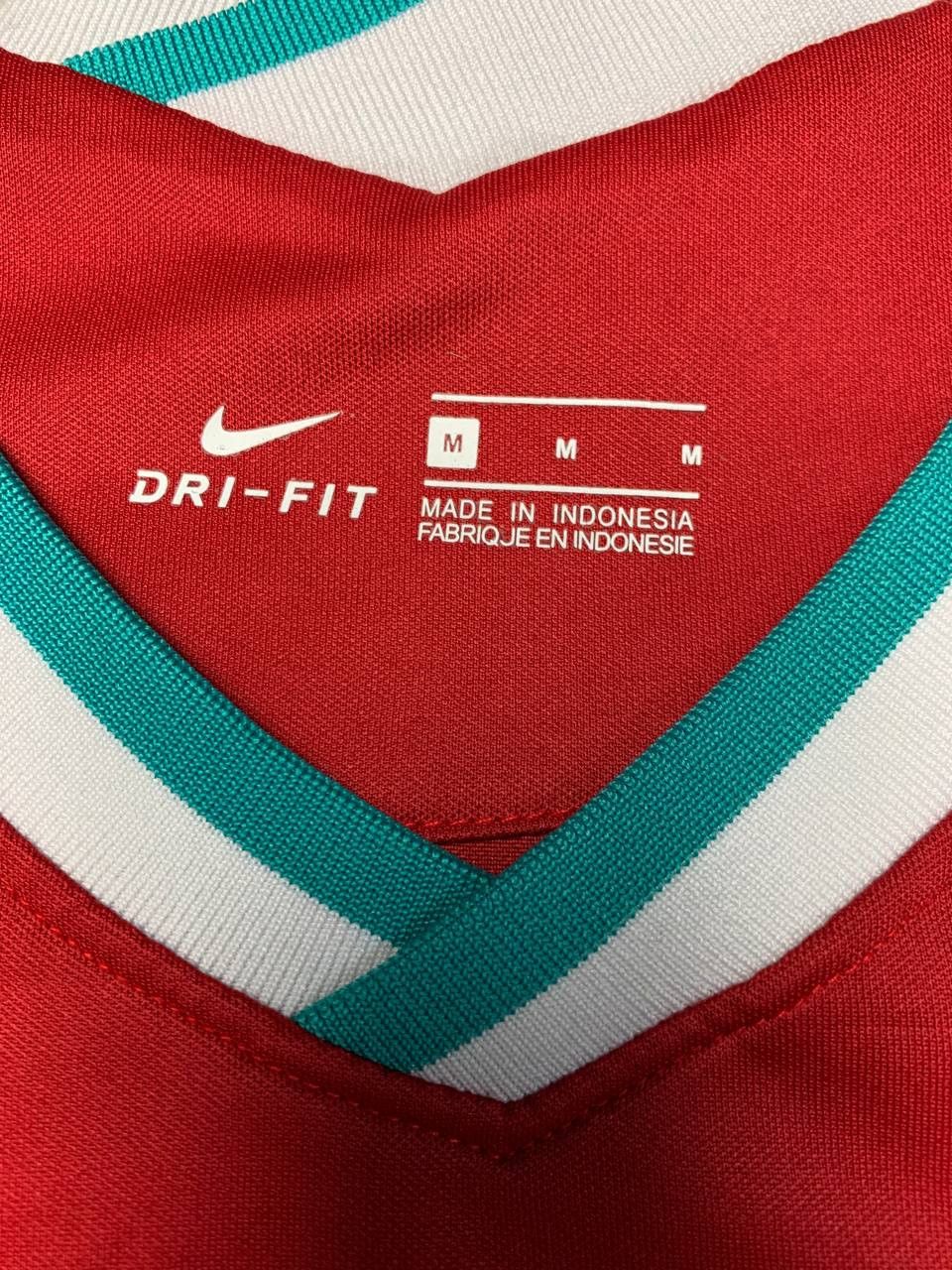 Nike LIVERPOOL 2020 2021 HOME FOOTBALL SHIRT SOCCER JERSEY Size US M / EU 48-50 / 2 - 3 Thumbnail