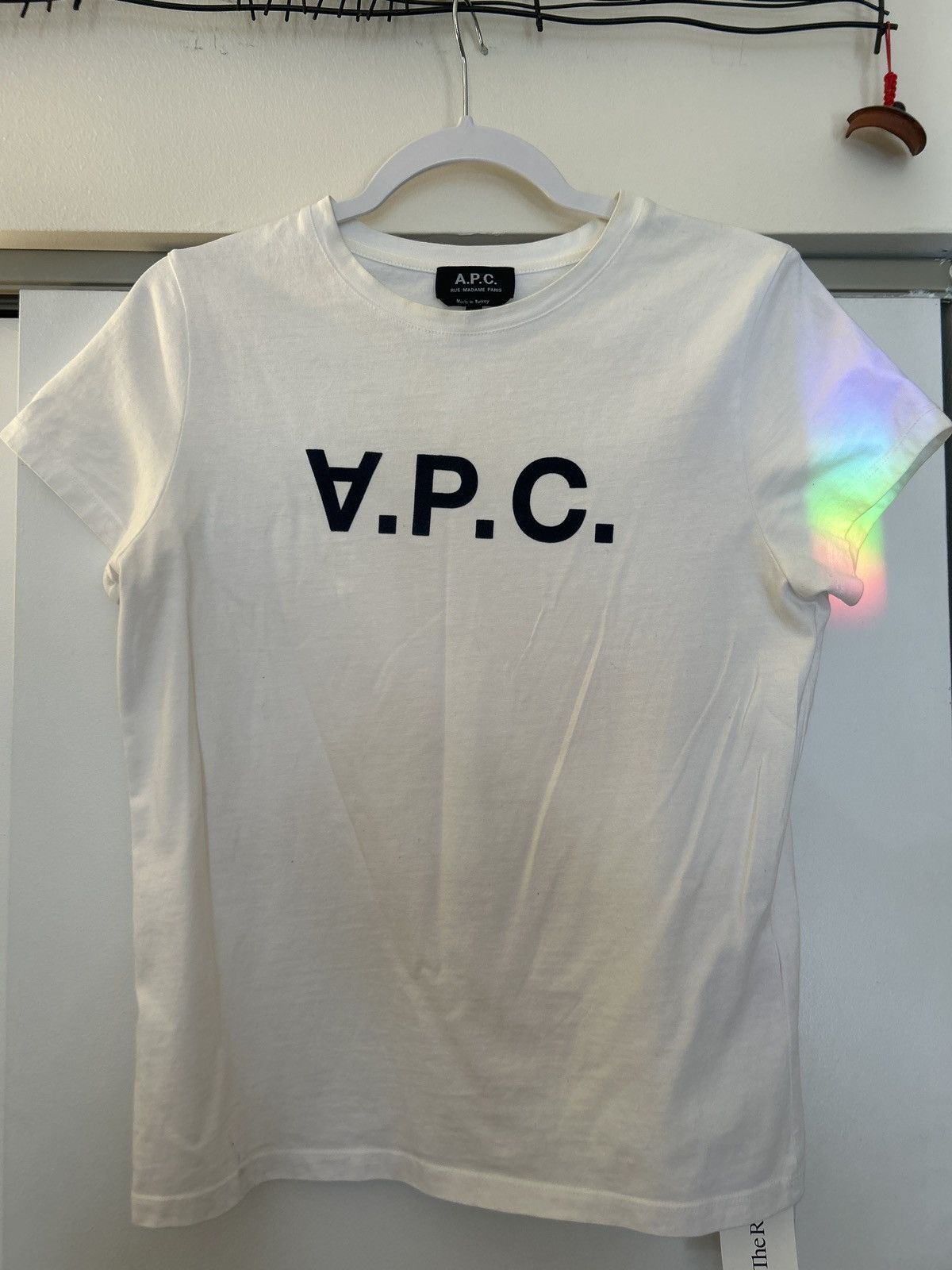 A.P.C. A.P.C. Upside Down Logo T-shirt Size S / US 4 / IT 40 - 1 Thumbnail